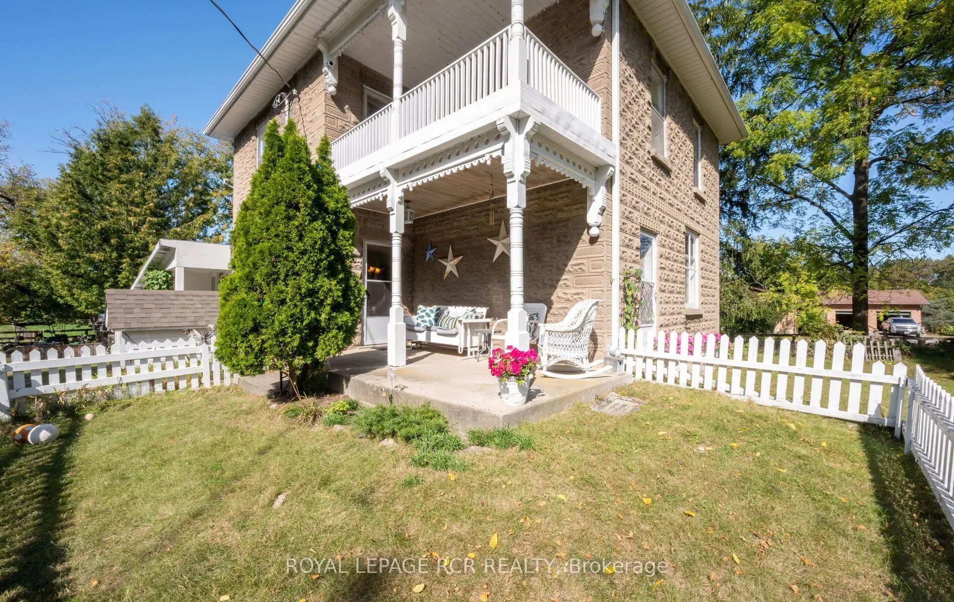 1438 Concession 3 Road