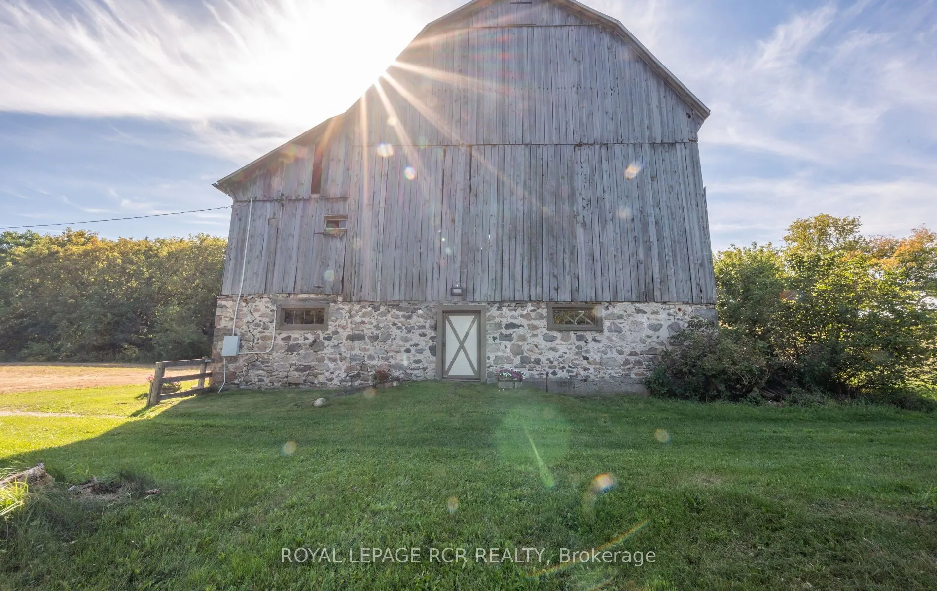 1438 Concession 3 Road
