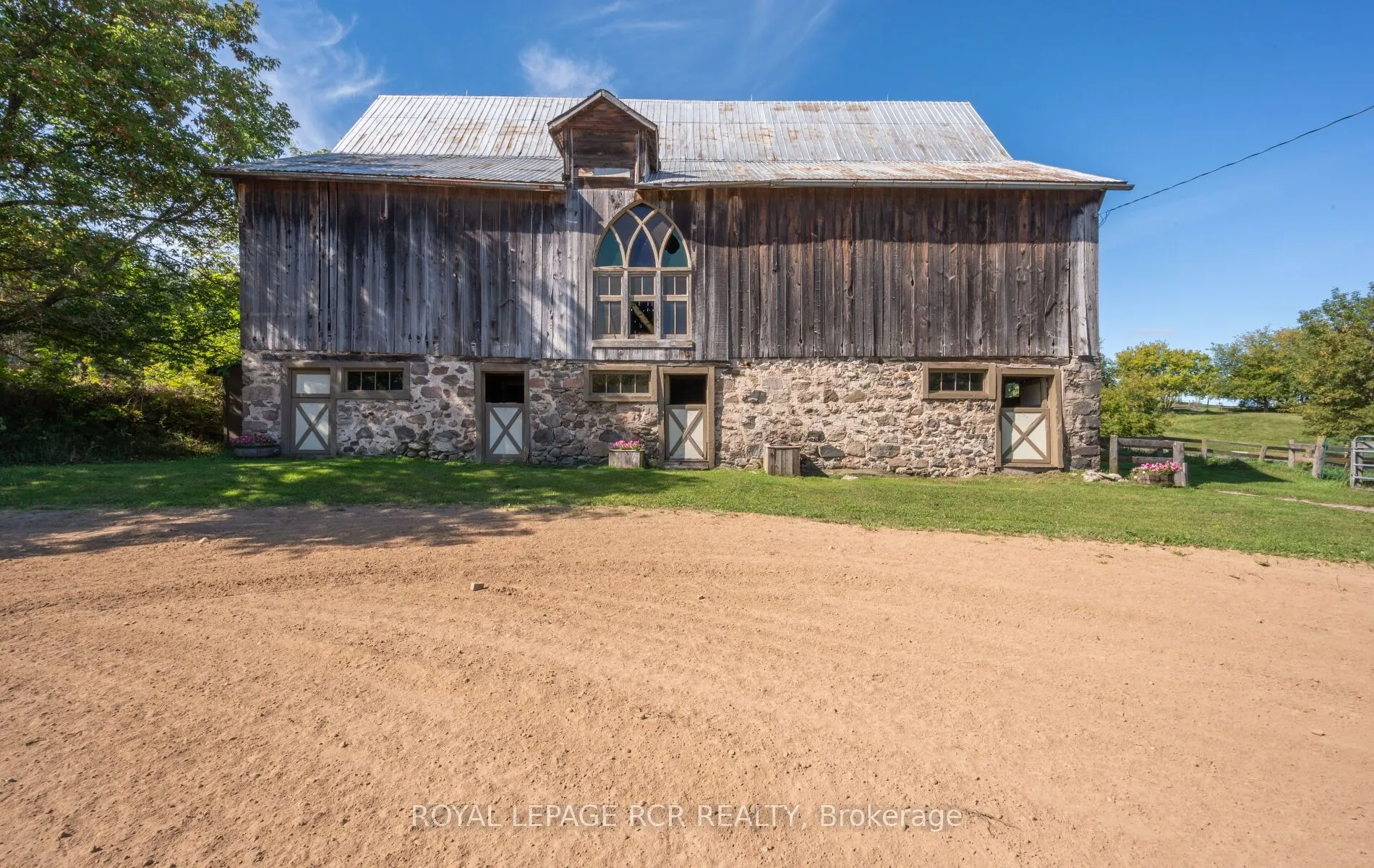 1438 Concession 3 Road