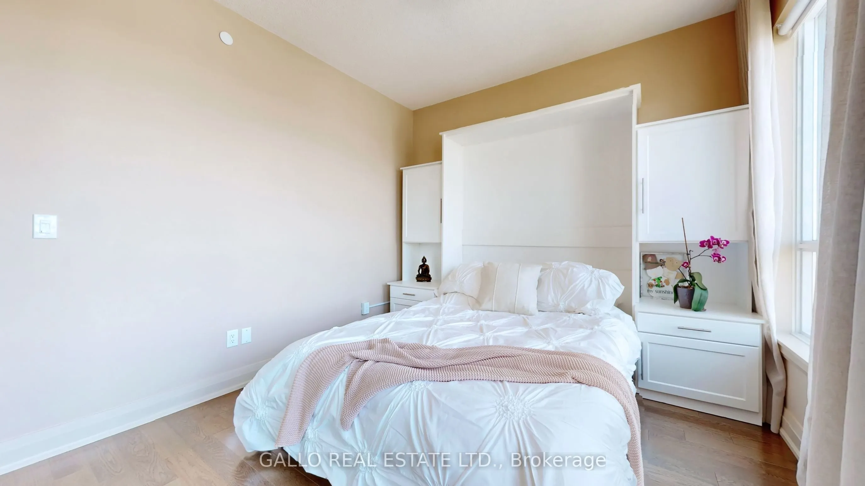 25 Baker Hill Boulevard #505