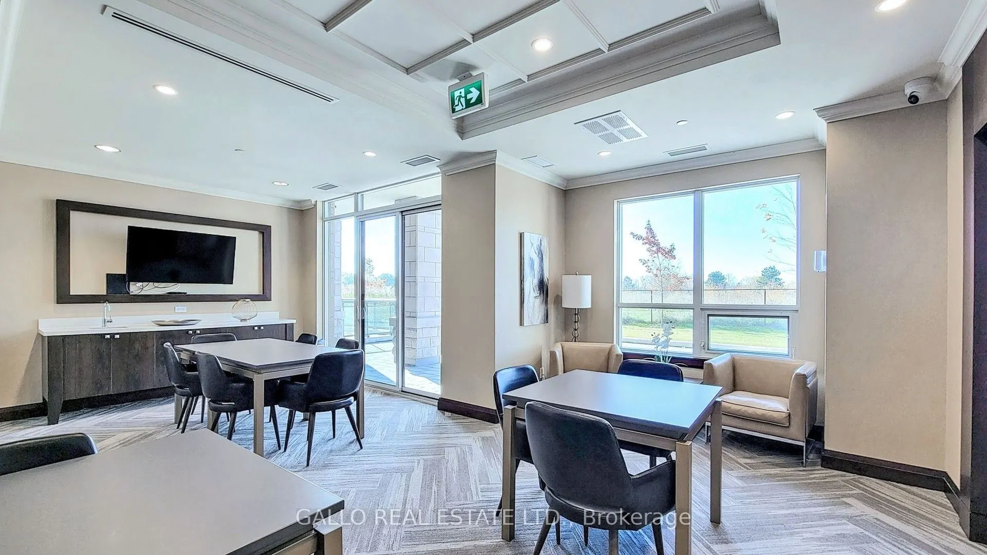 25 Baker Hill Boulevard #505
