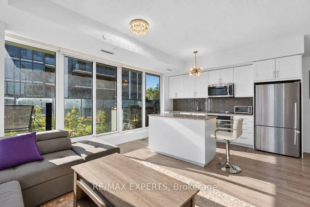 9600 Yonge Street #208B