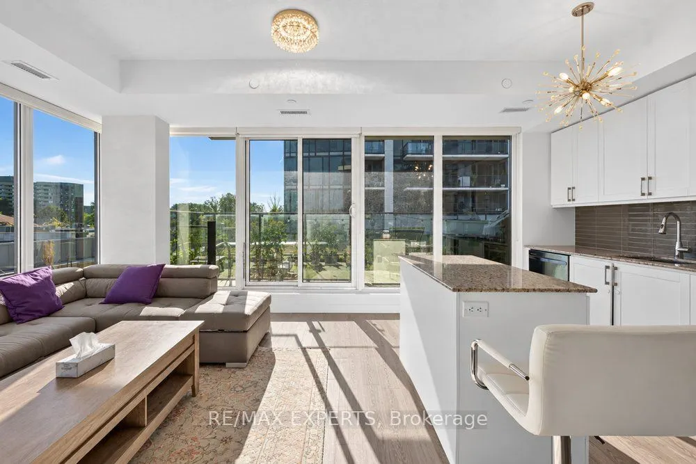 9600 Yonge Street #208B
