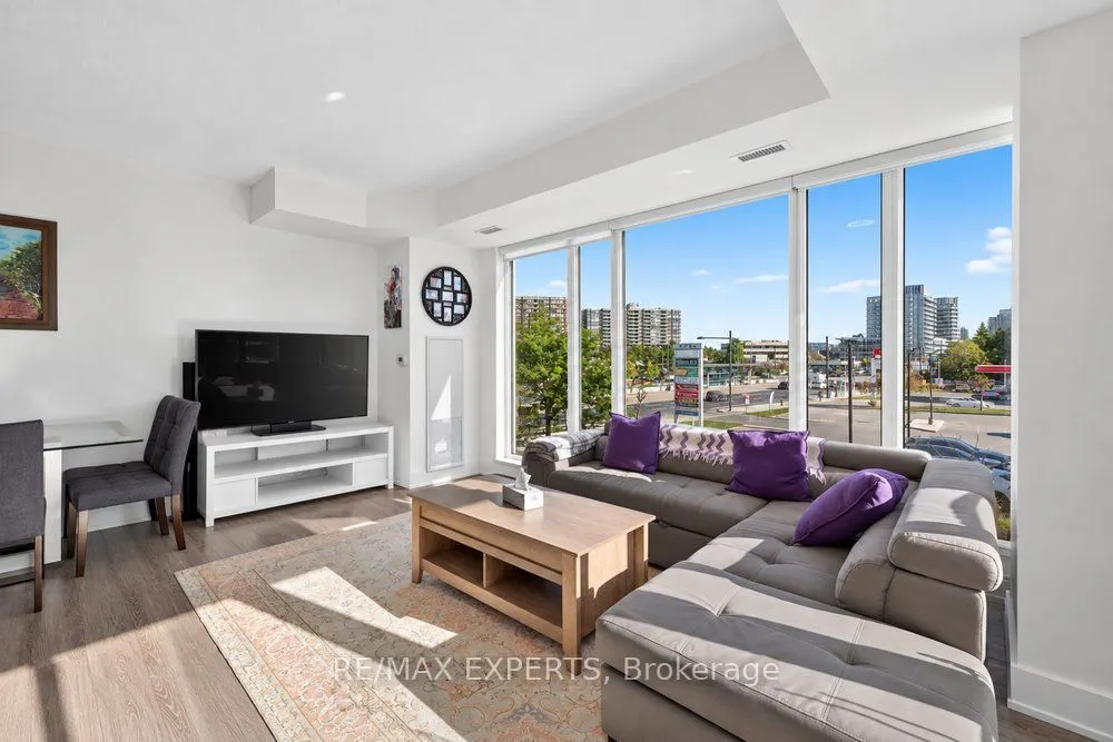 9600 Yonge Street #208B