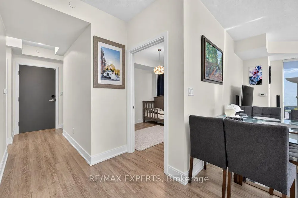 9600 Yonge Street #208B