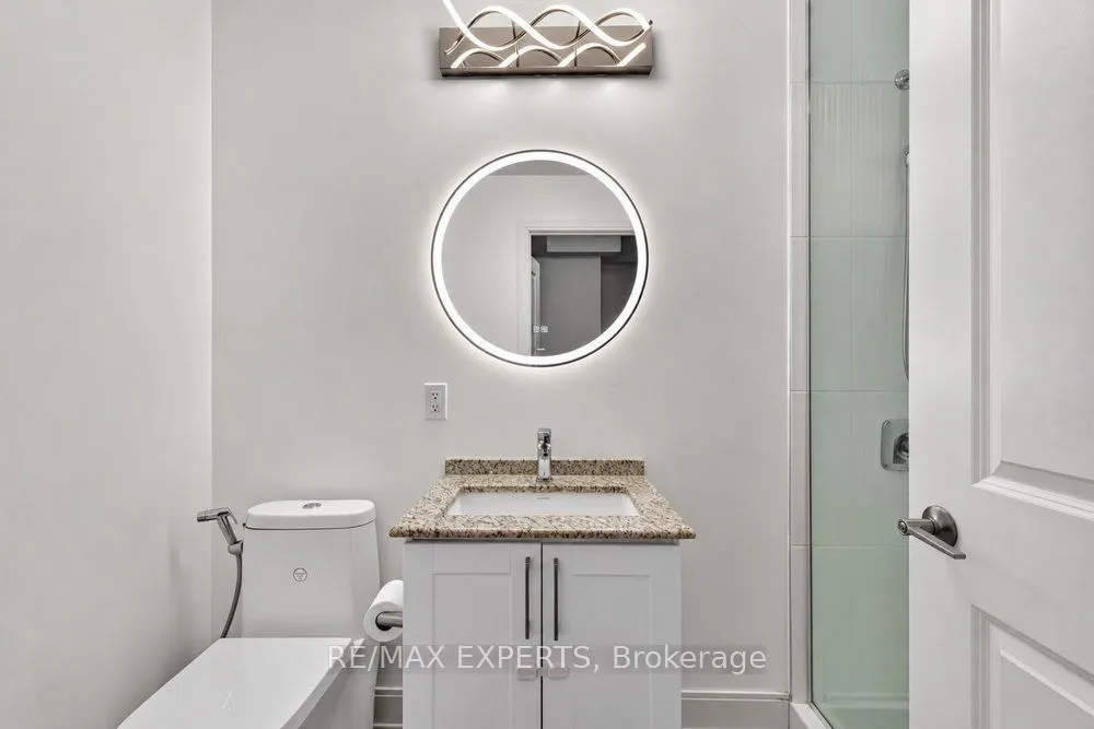 9600 Yonge Street #208B