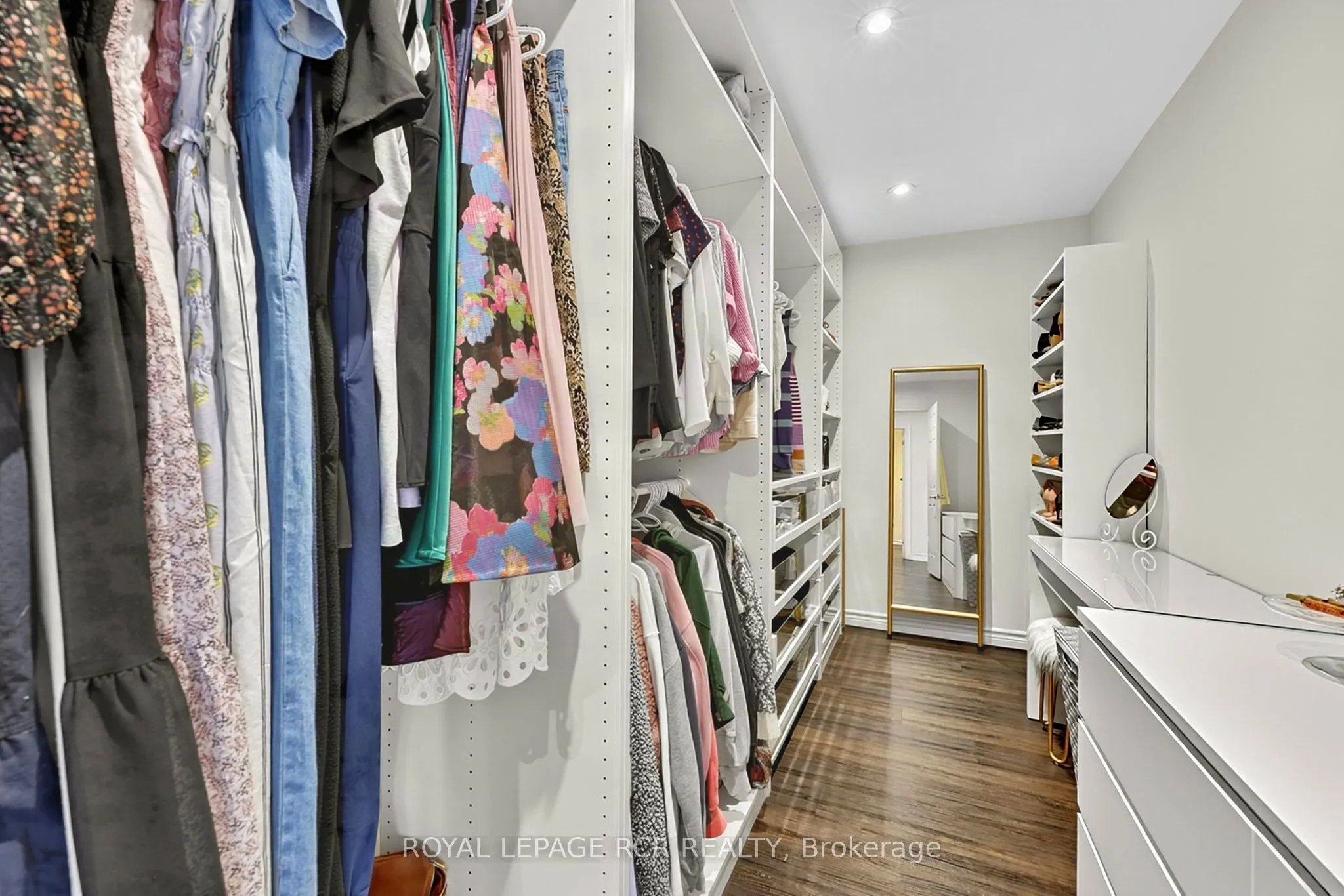 52 Hackett Street