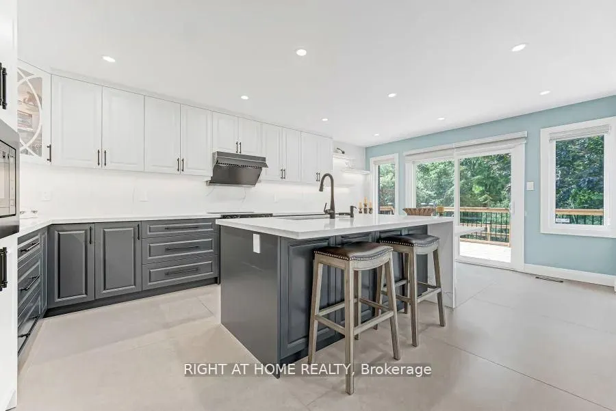 35 Harmony Hill Crescent