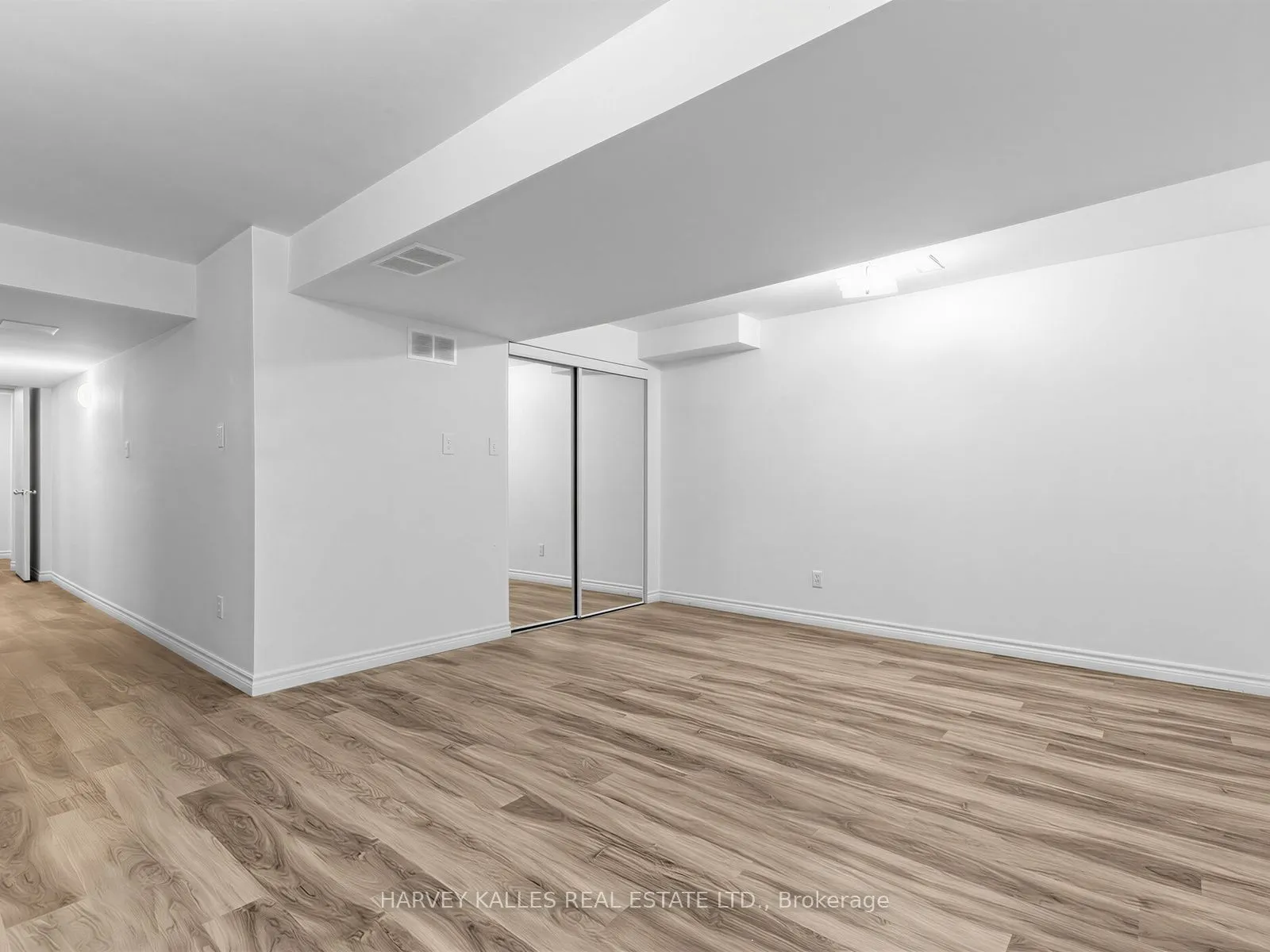40 Blackthorn Drive
