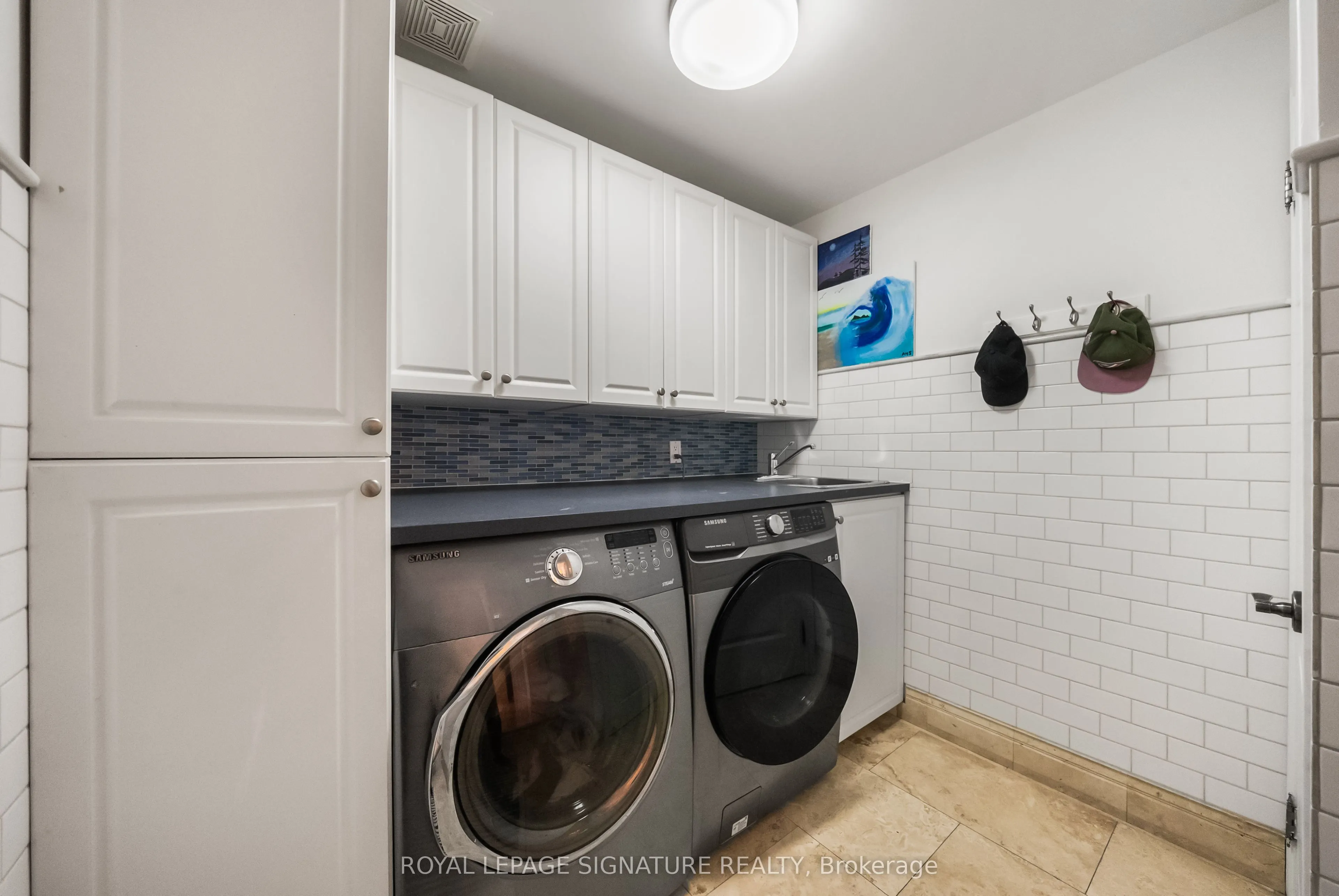 19 Dace Drive
