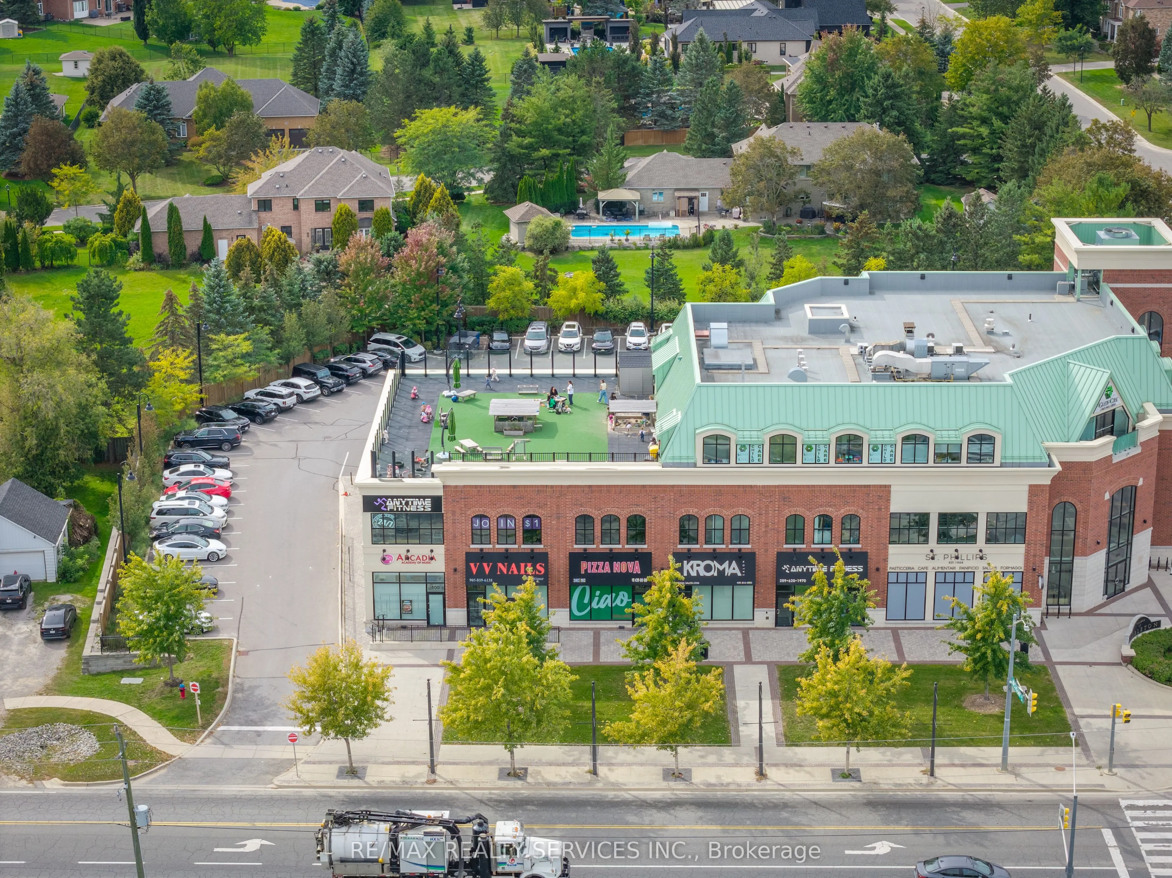 22 Giant Cedars Court