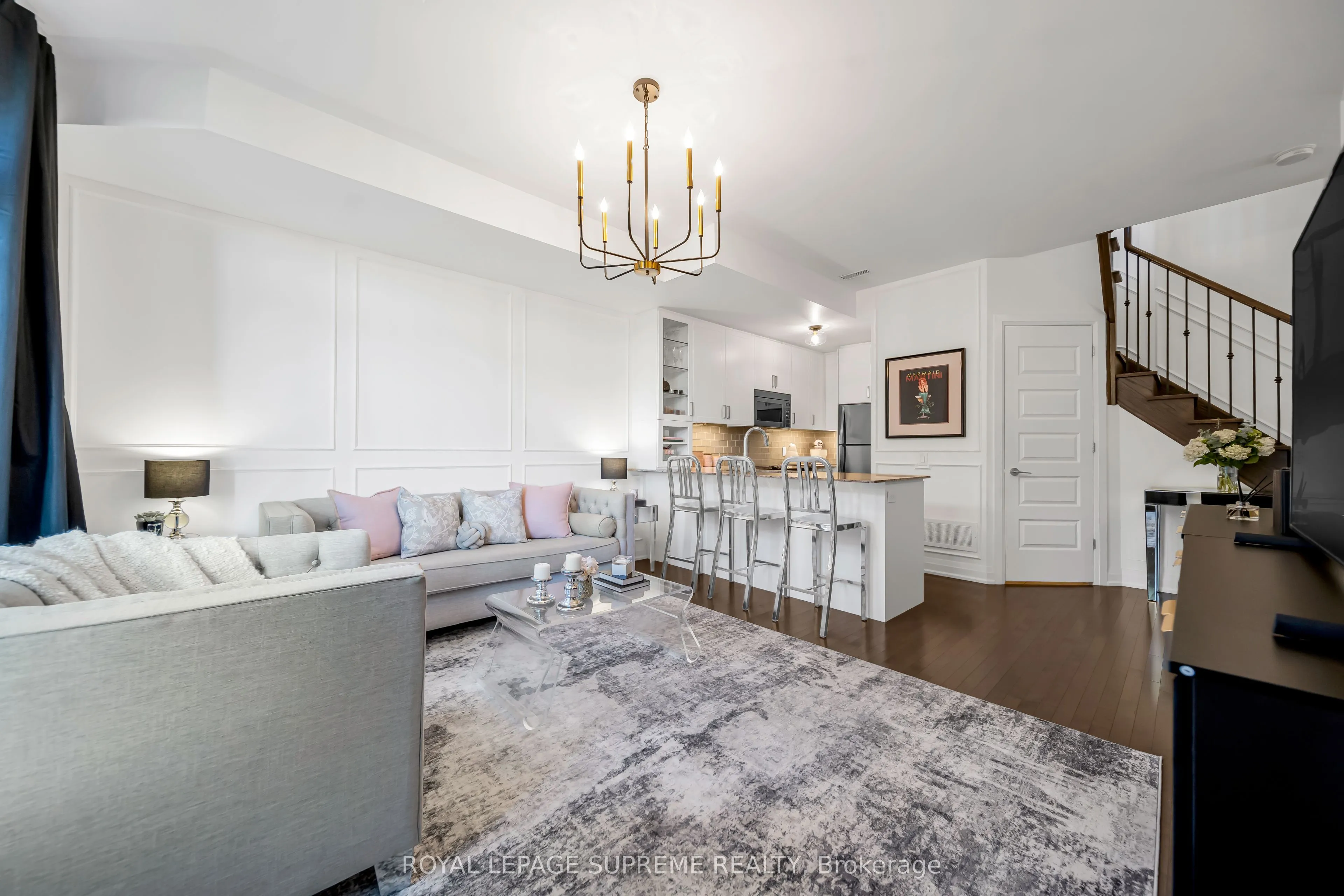 8167 Kipling Avenue #43