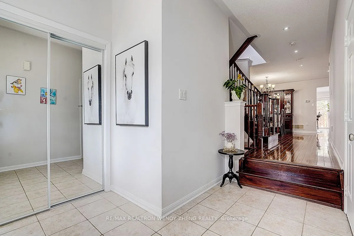 10 Collie Crescent