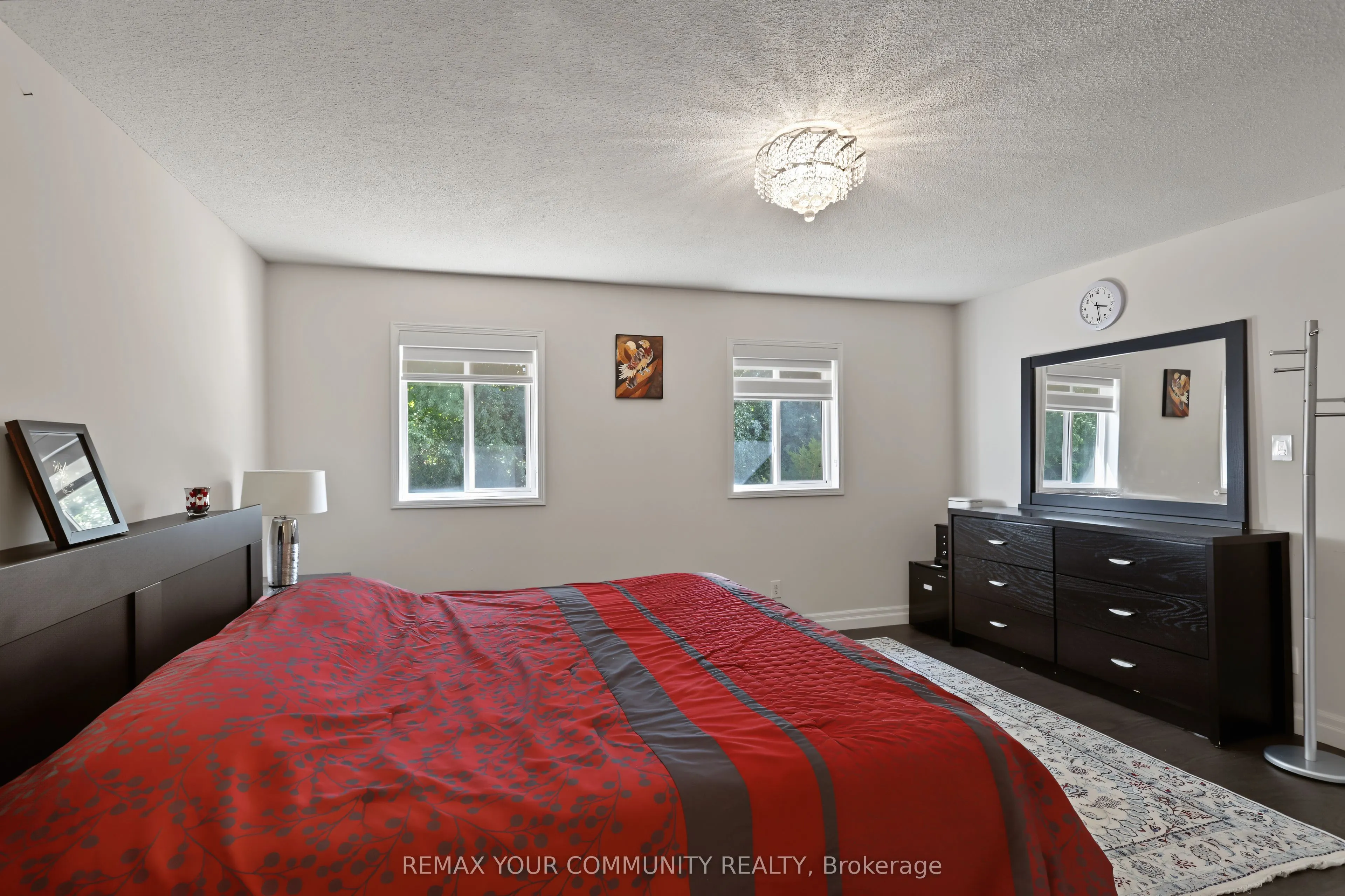 21 English Oak Drive