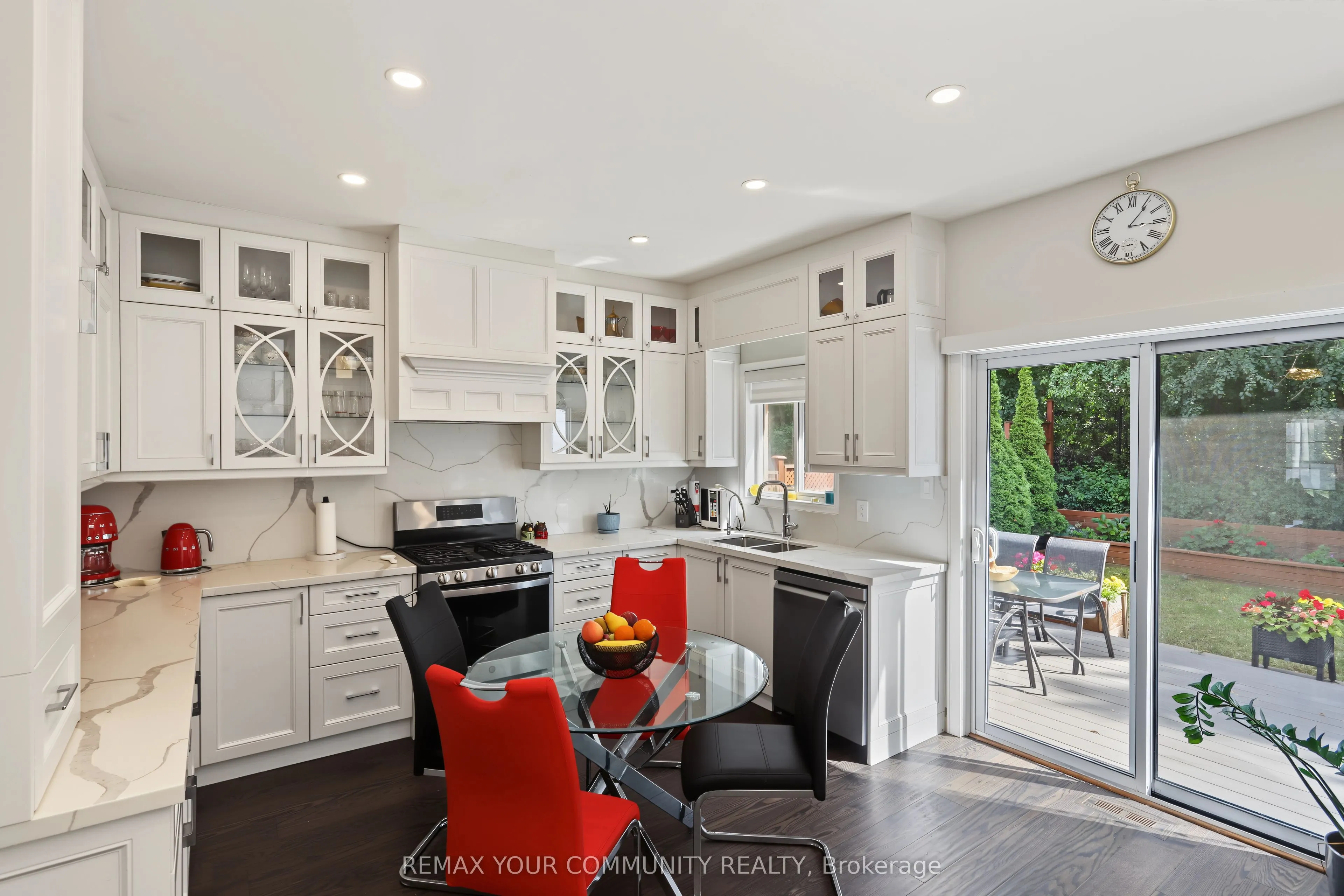 21 English Oak Drive
