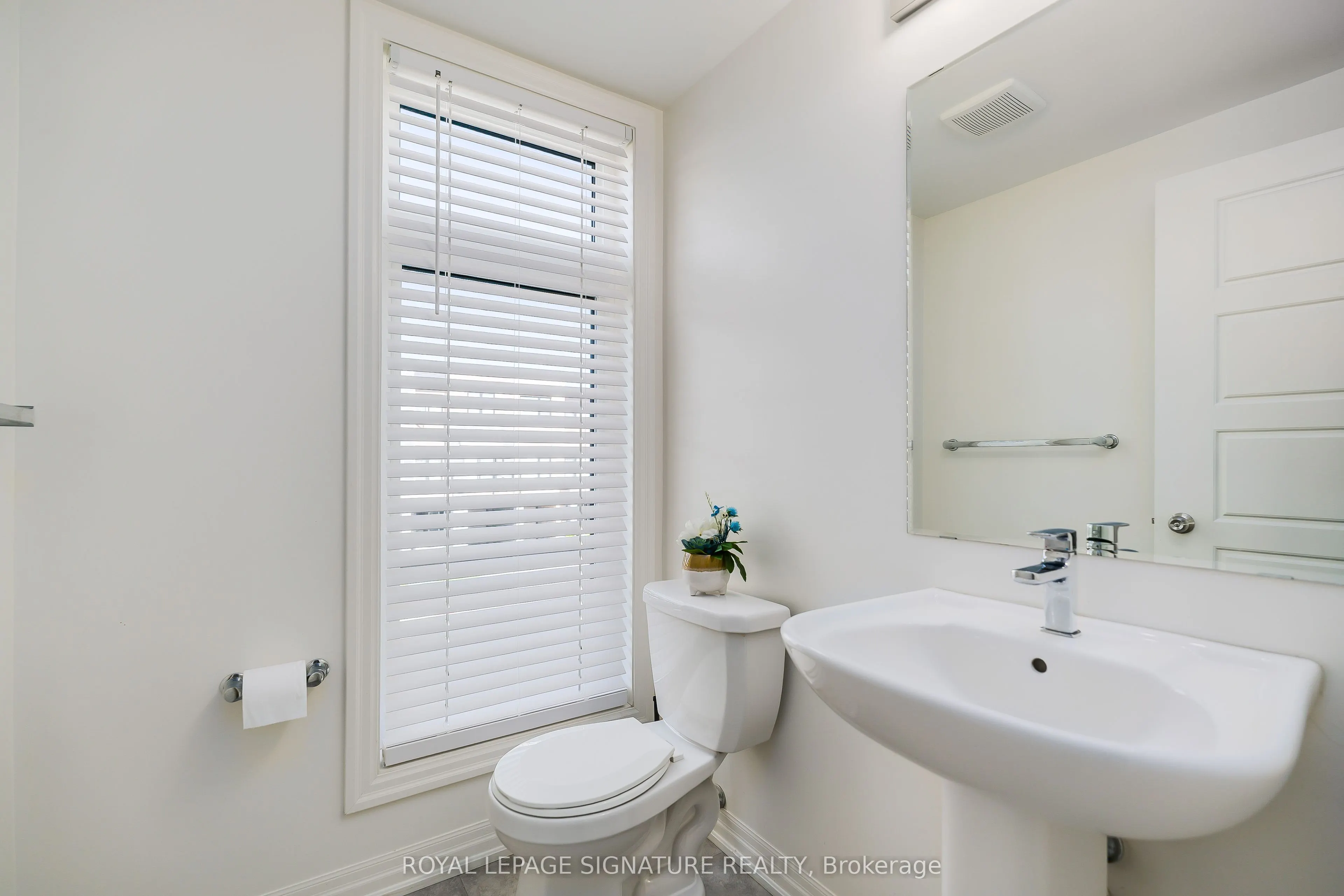 164 Tango Crescent