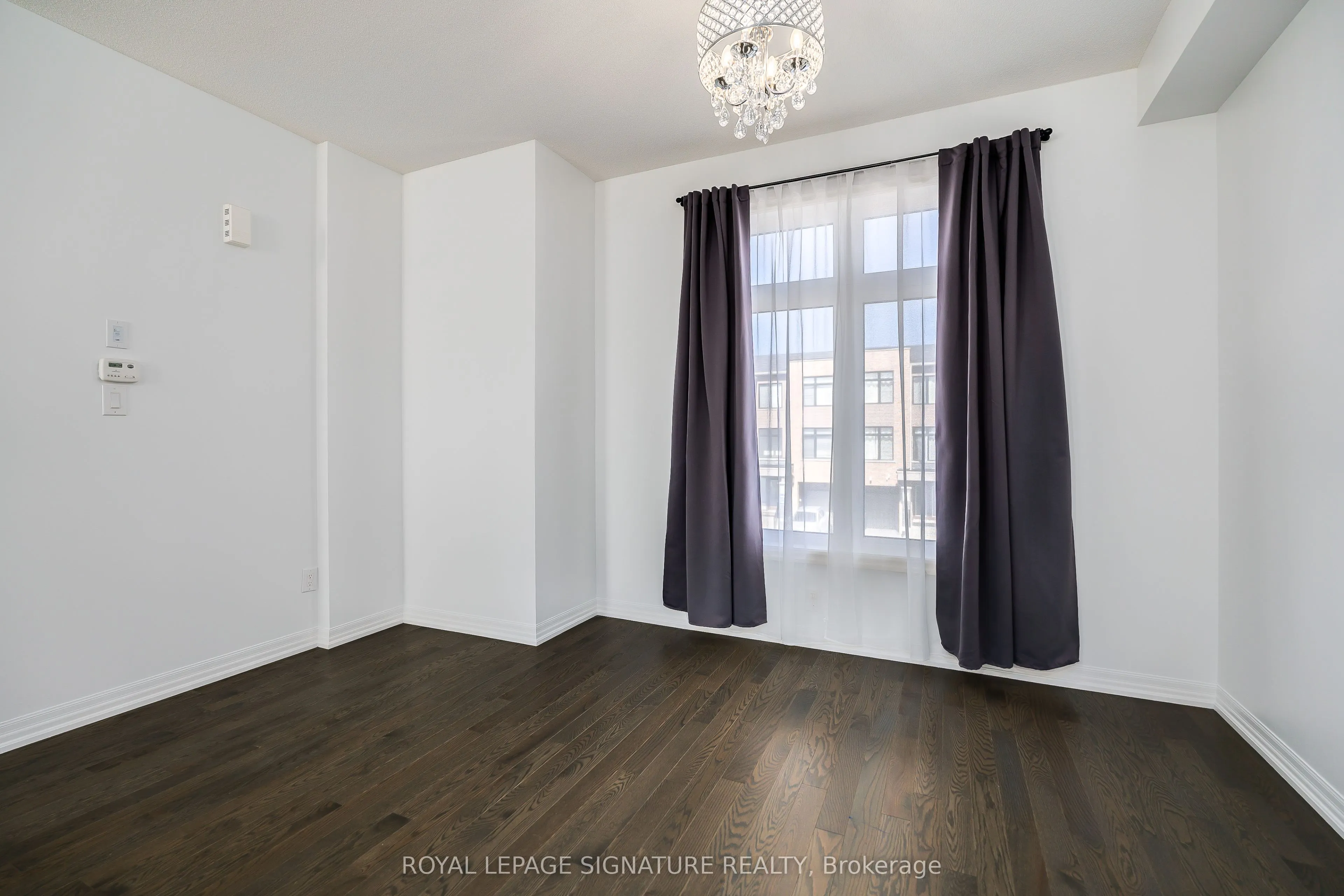164 Tango Crescent