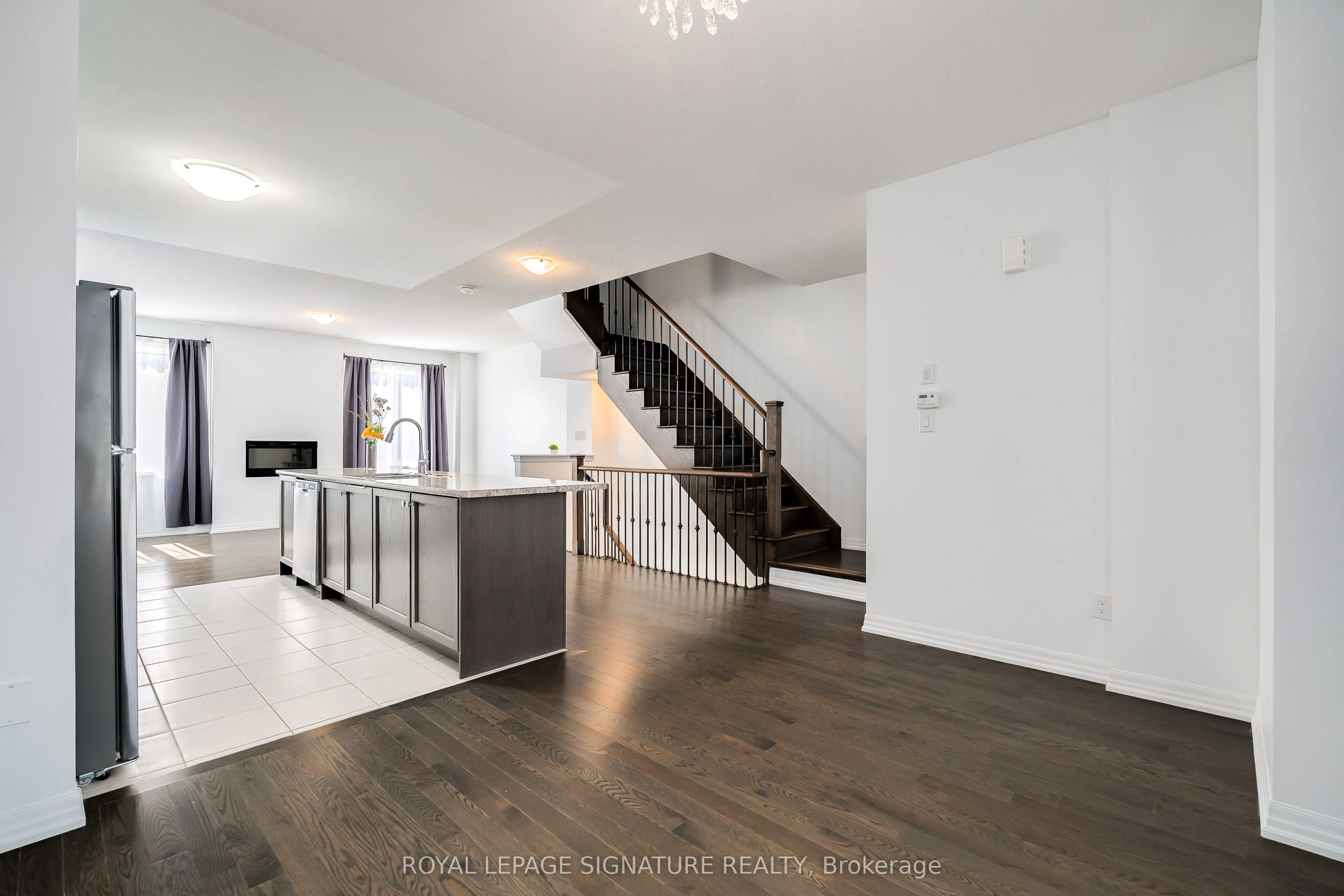 164 Tango Crescent