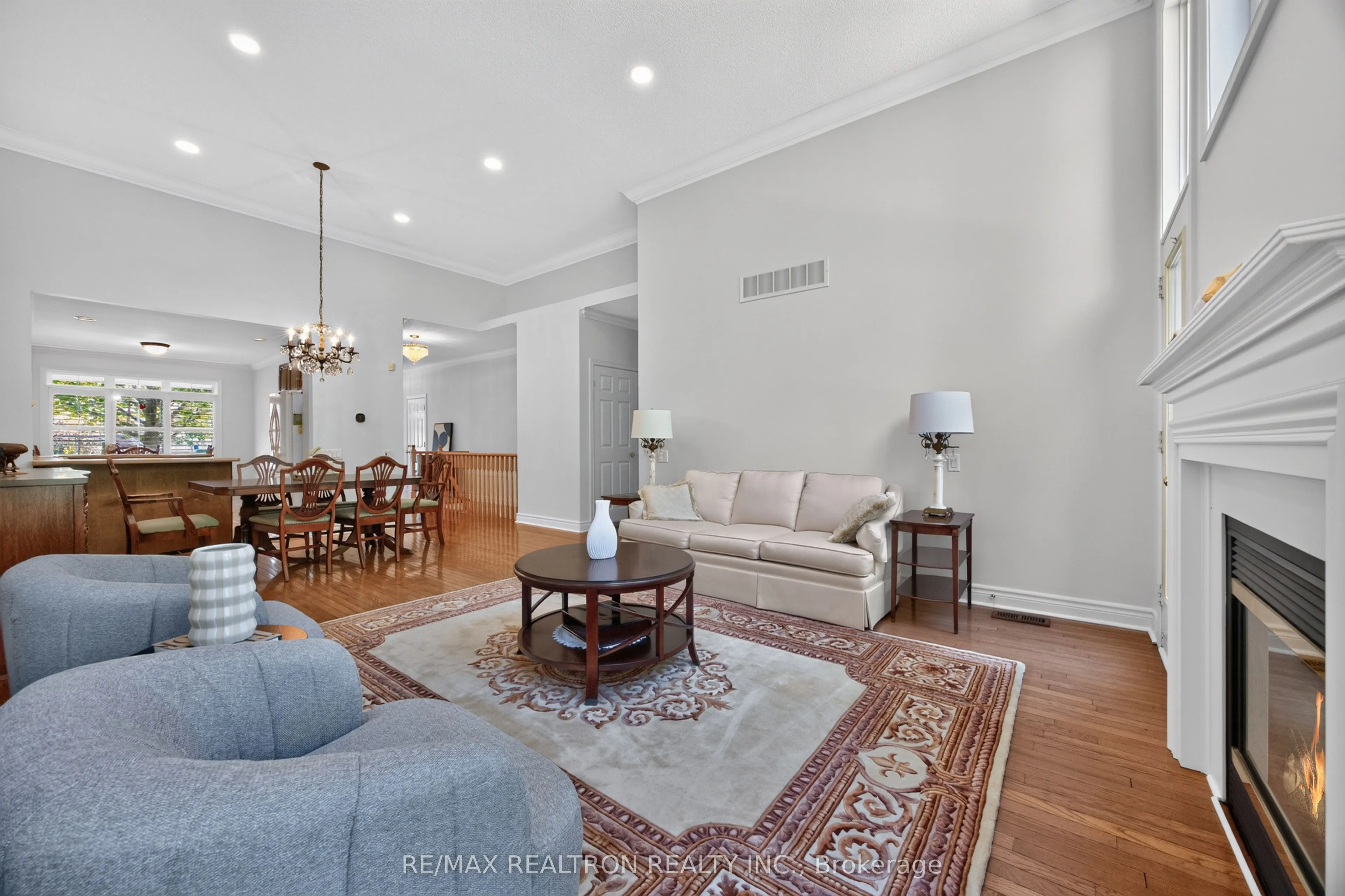 402 Morley Cook Crescent #402