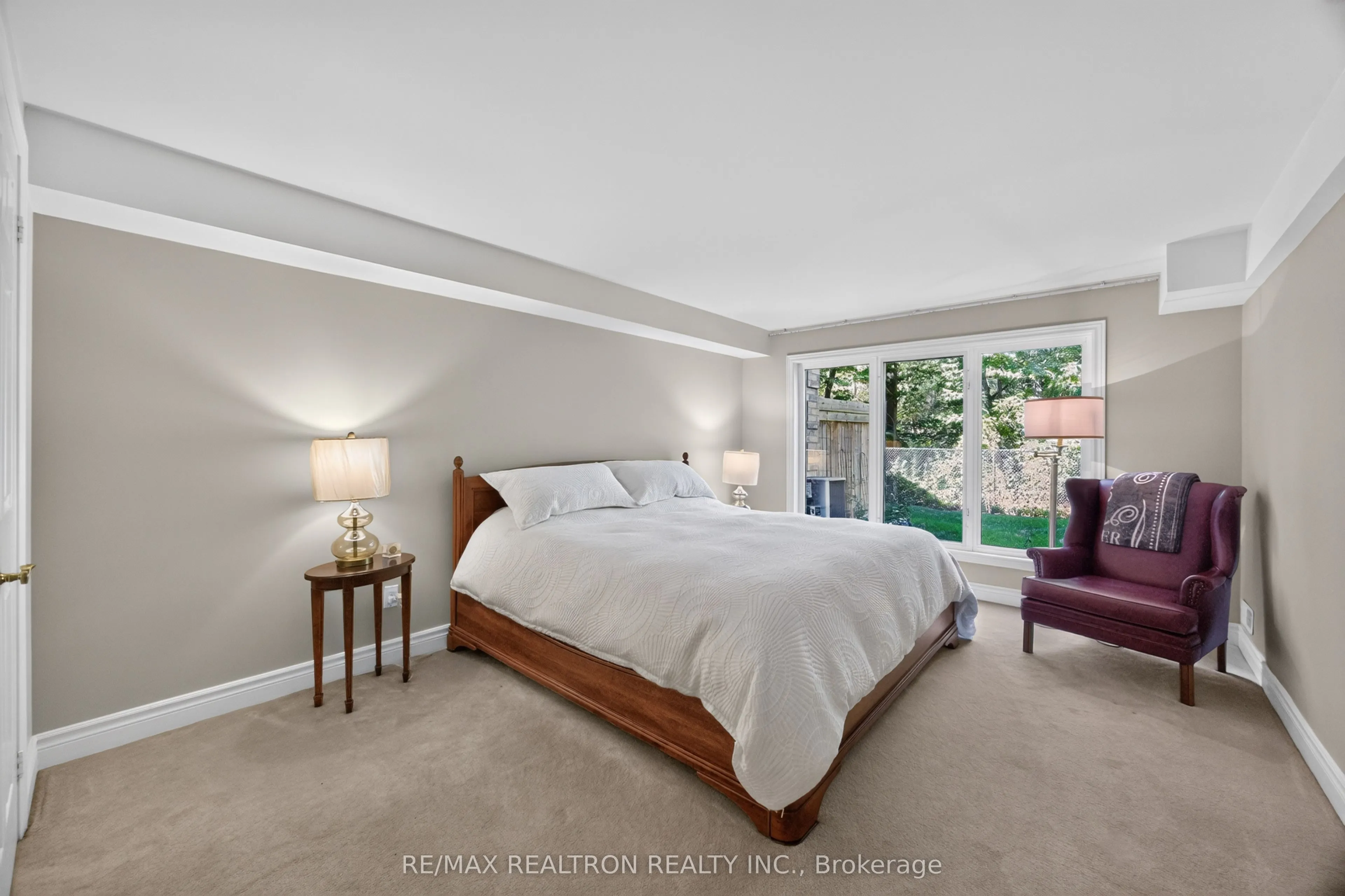 402 Morley Cook Crescent #402