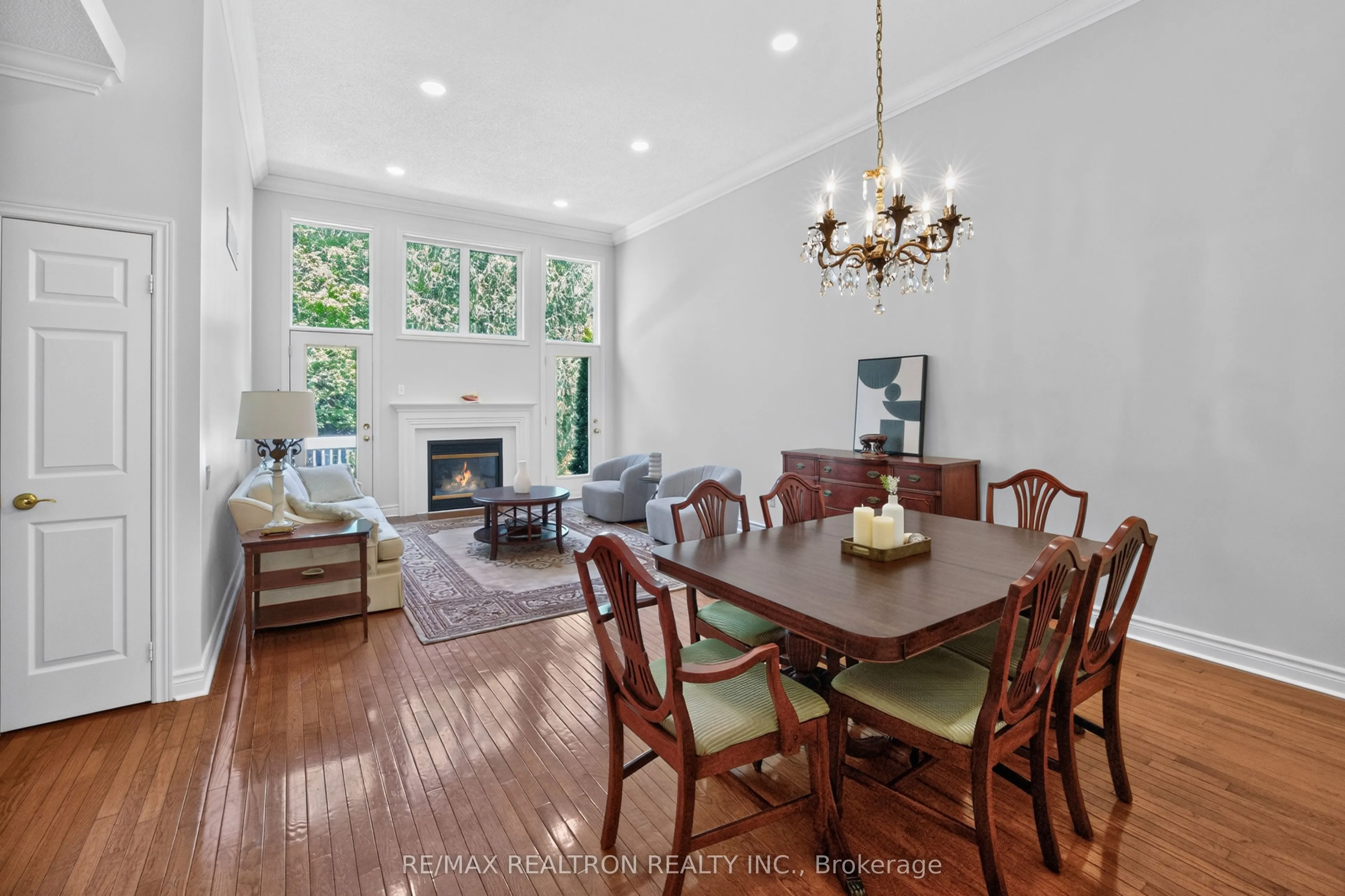 402 Morley Cook Crescent #402