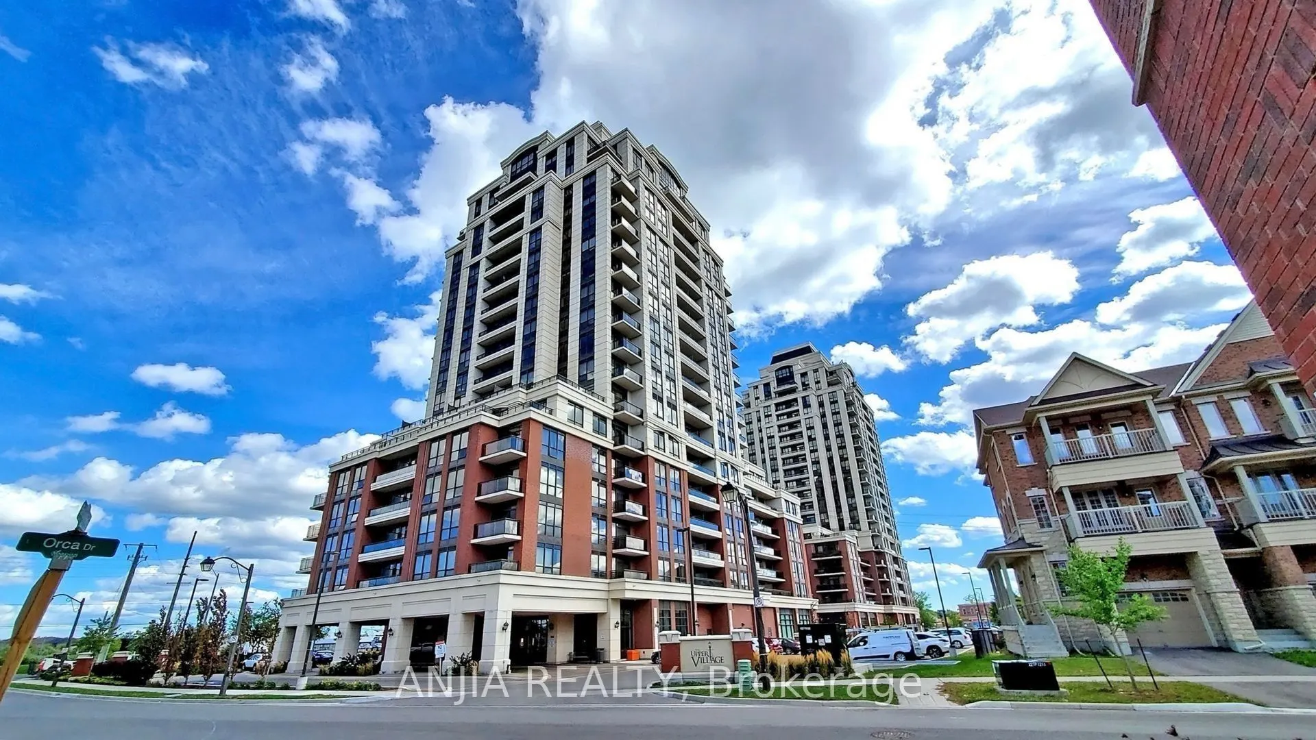 9506 Markham Road #1903