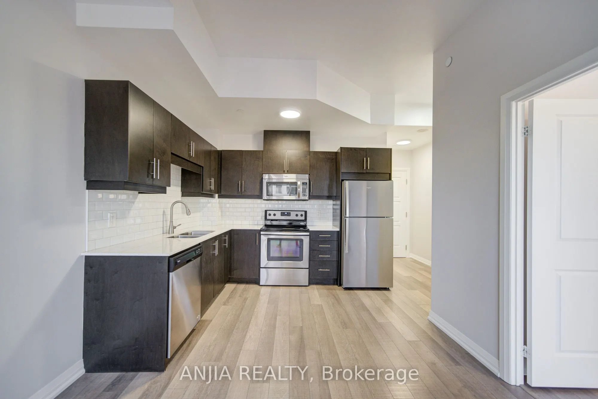 9506 Markham Road #1903