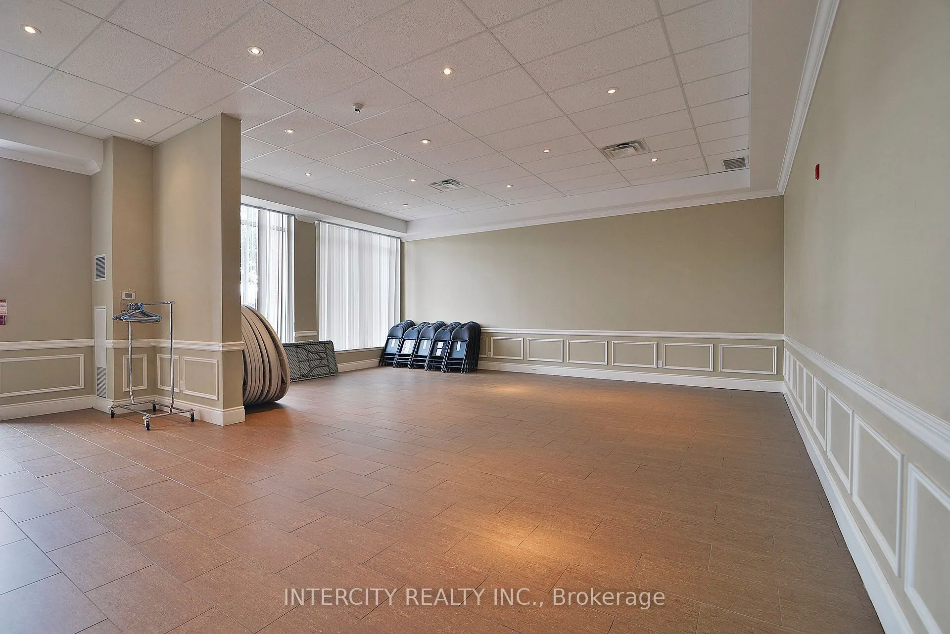 10211 Keele Street #207