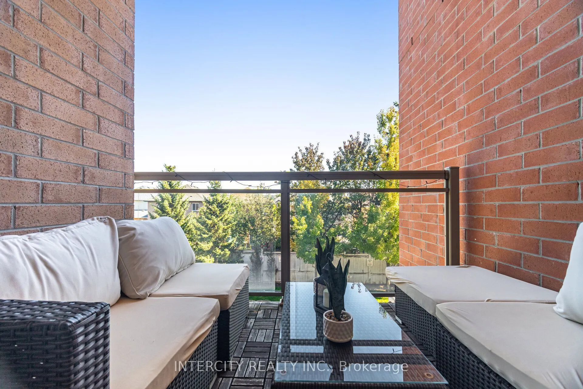 10211 Keele Street #207