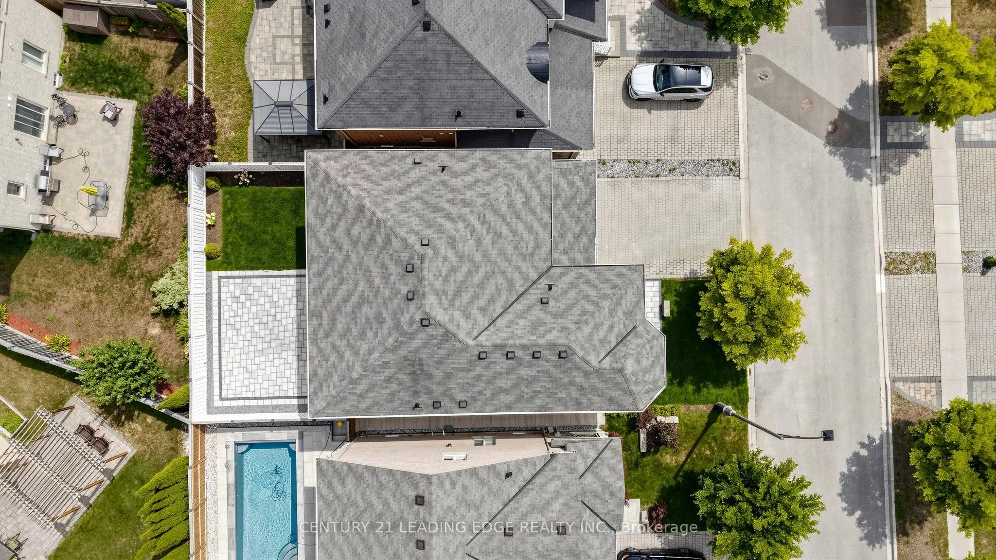 7 Philips Lake Court