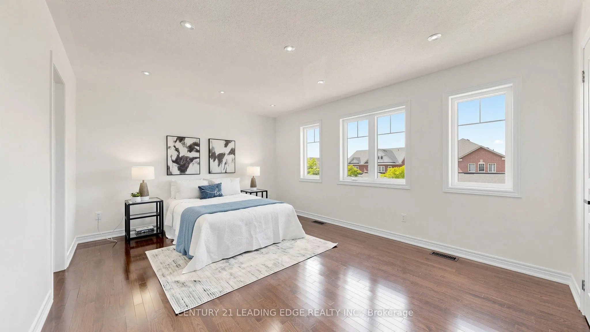 7 Philips Lake Court