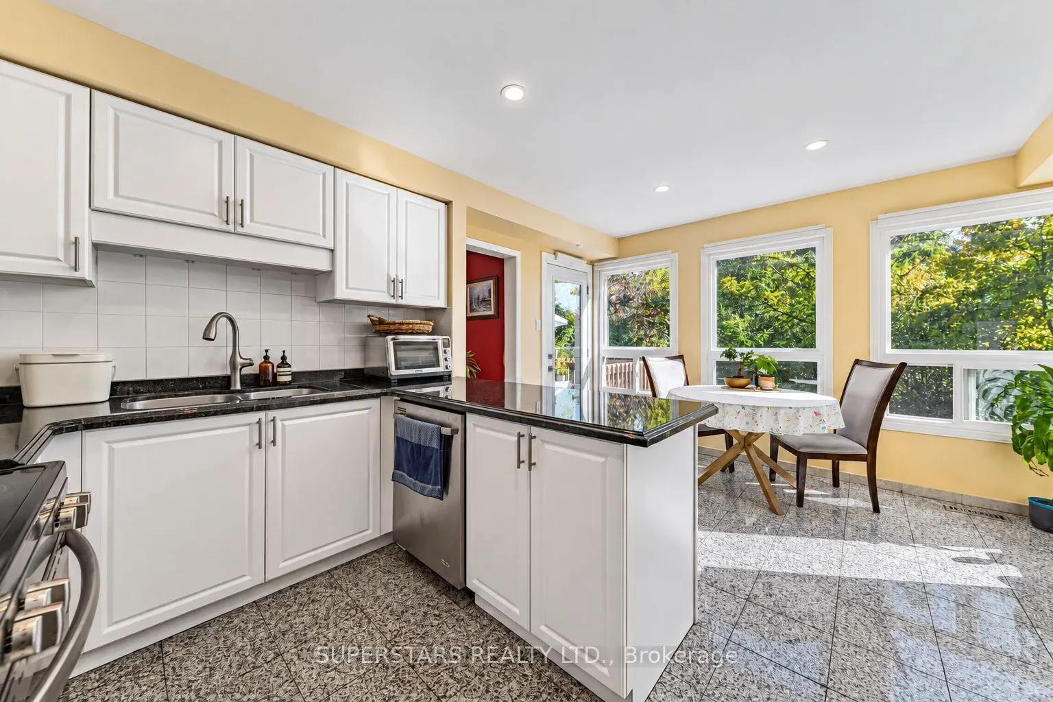 109 Heathwood Heights Drive