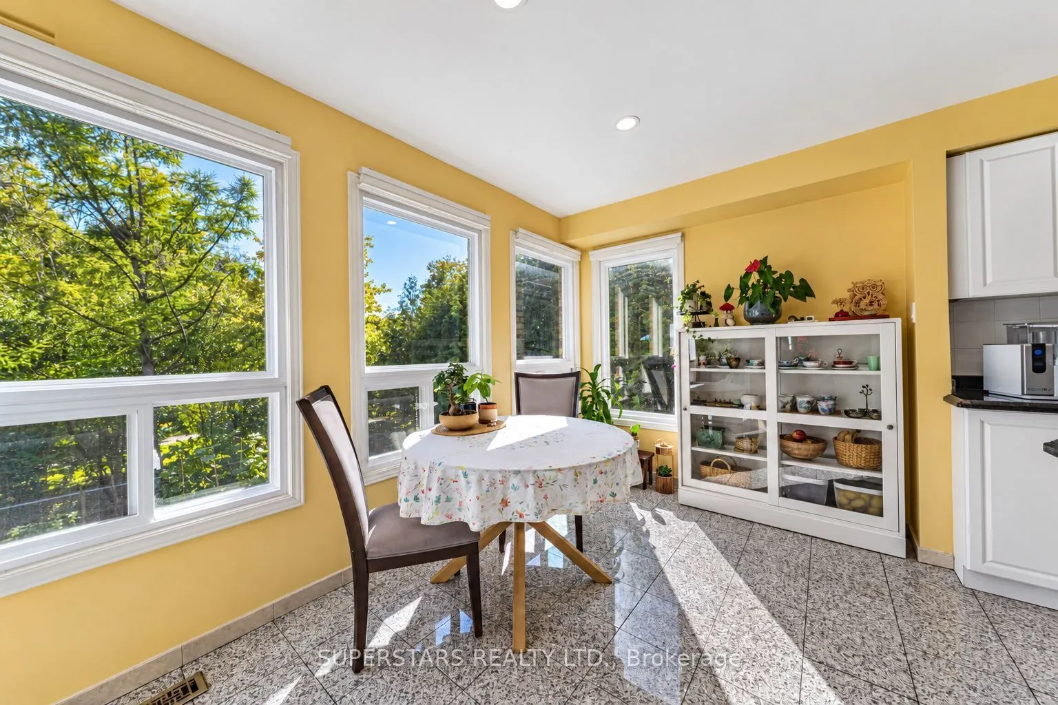 109 Heathwood Heights Drive