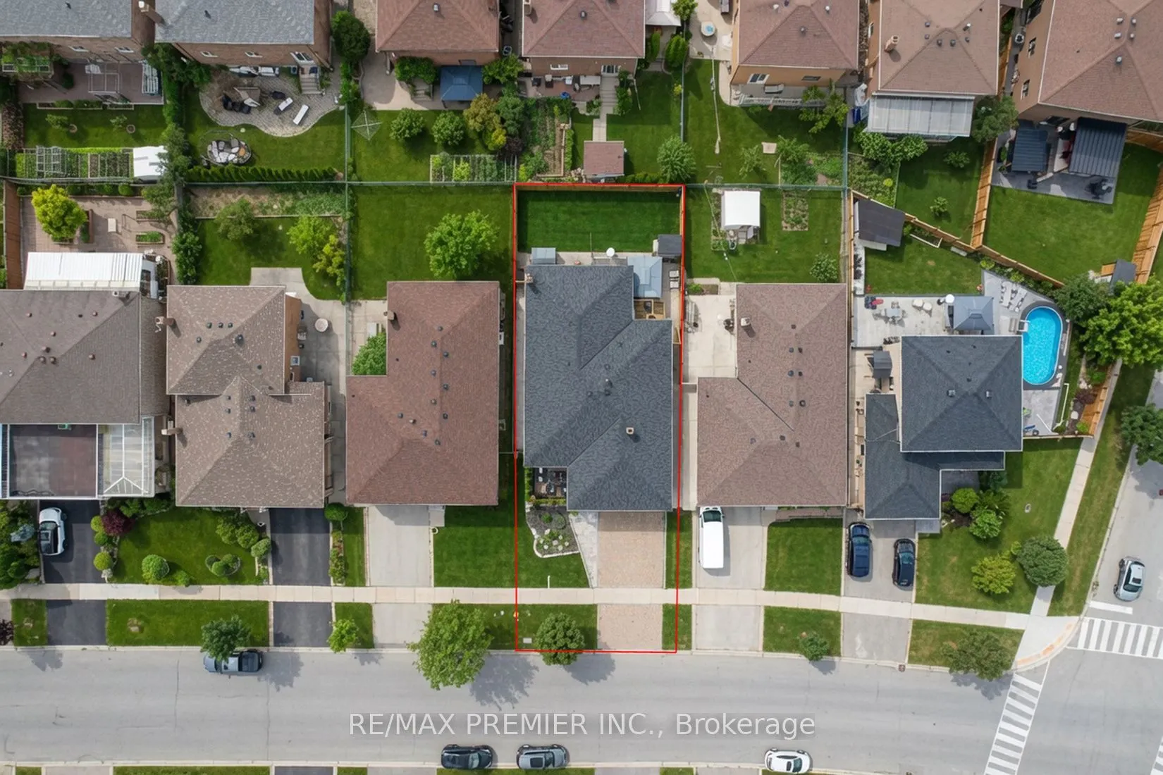 438 Woodbridge Avenue
