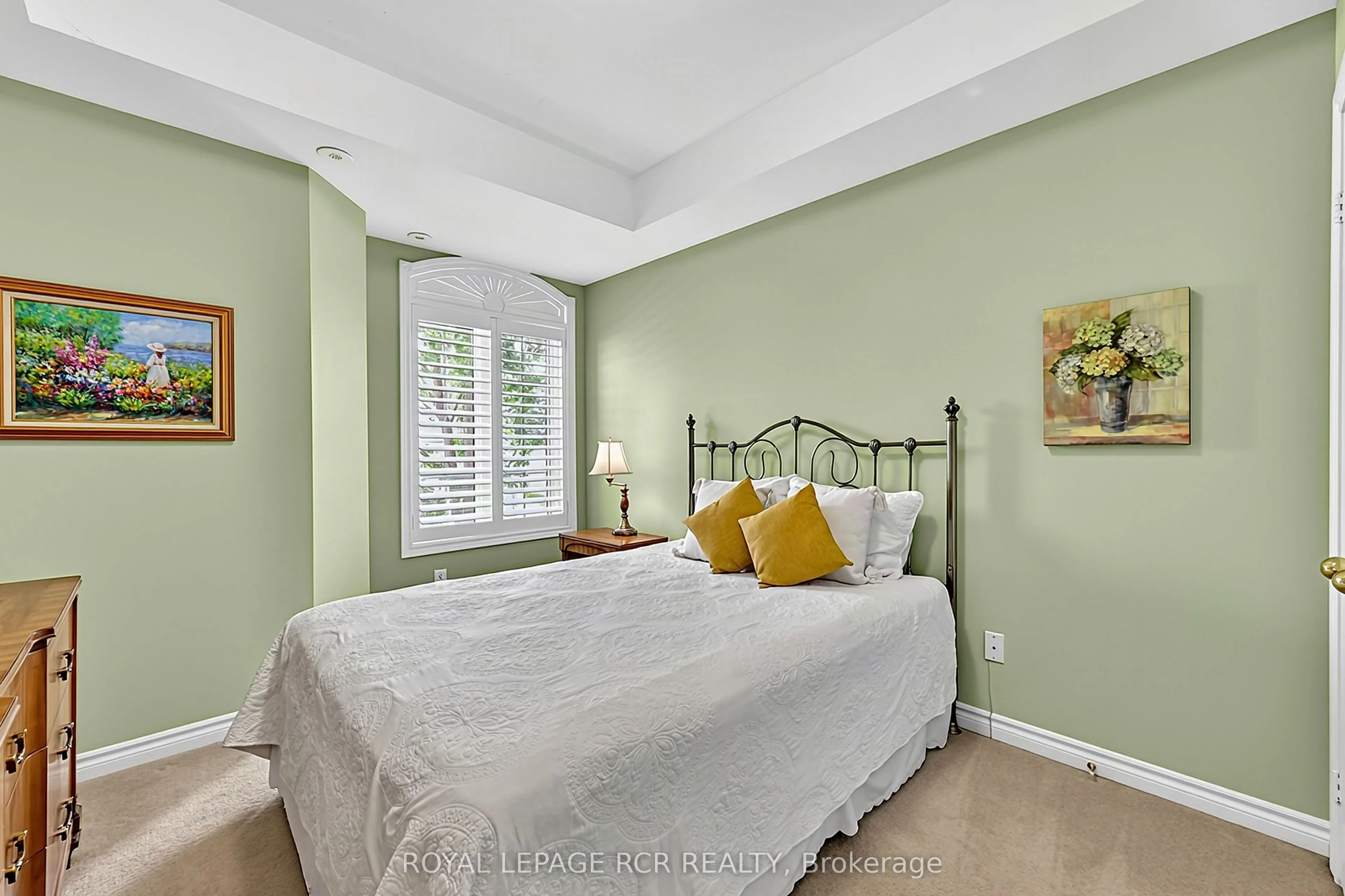 520 Silken Laumann Drive #11