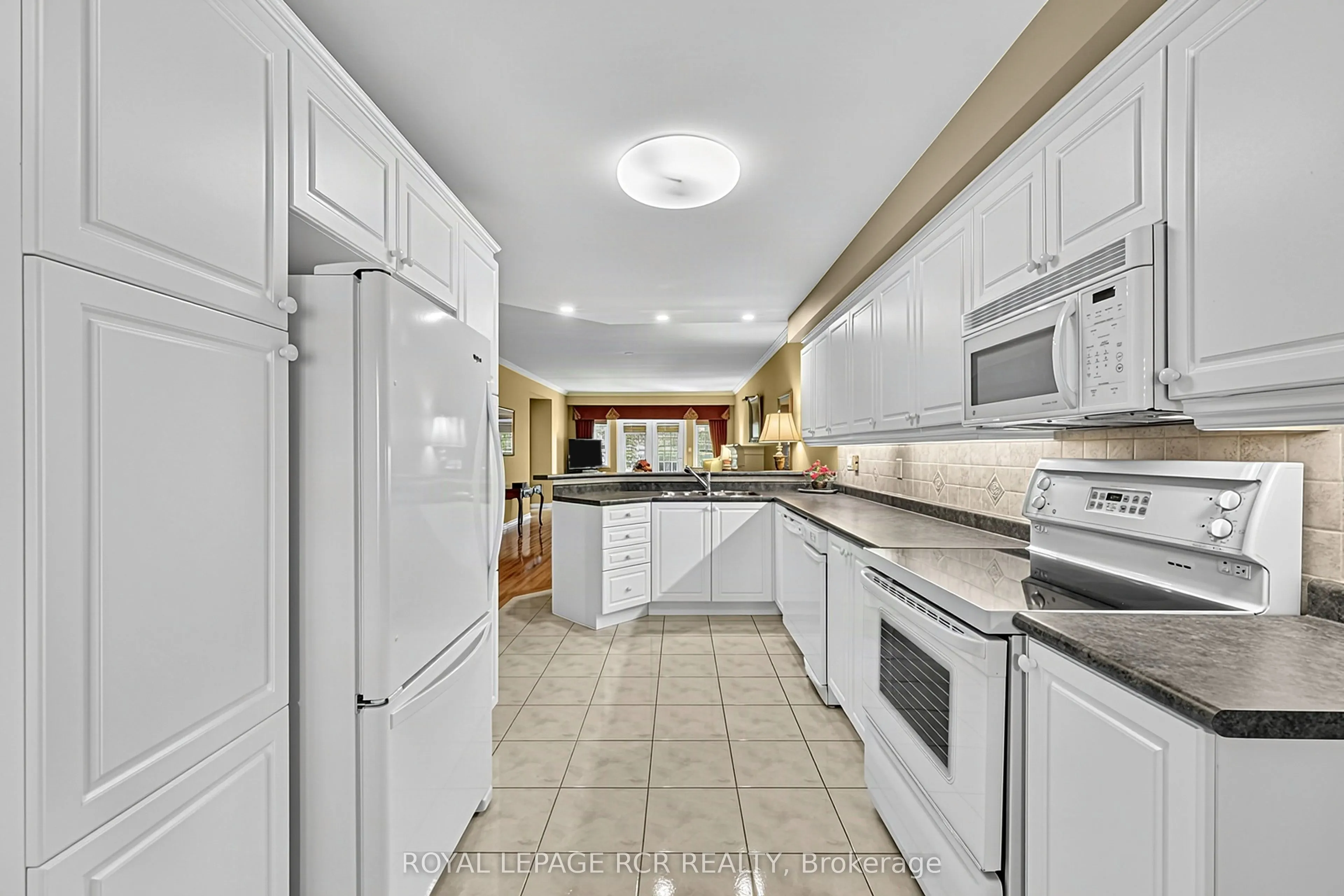 520 Silken Laumann Drive #11