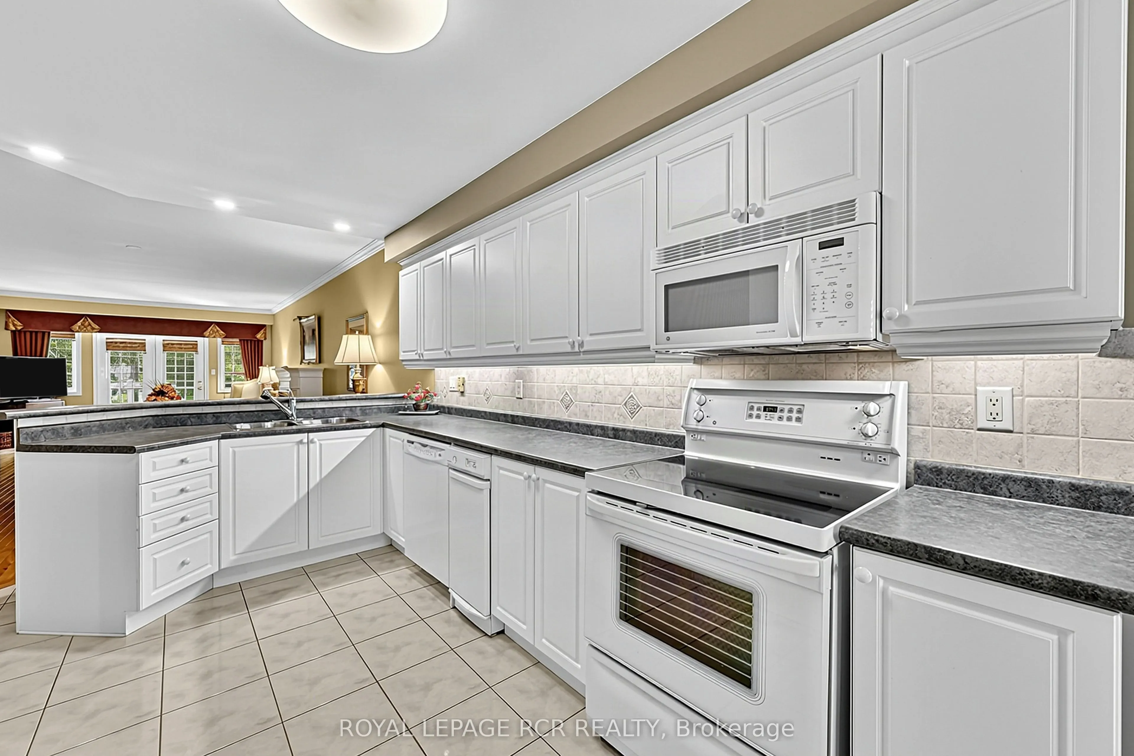 520 Silken Laumann Drive #11