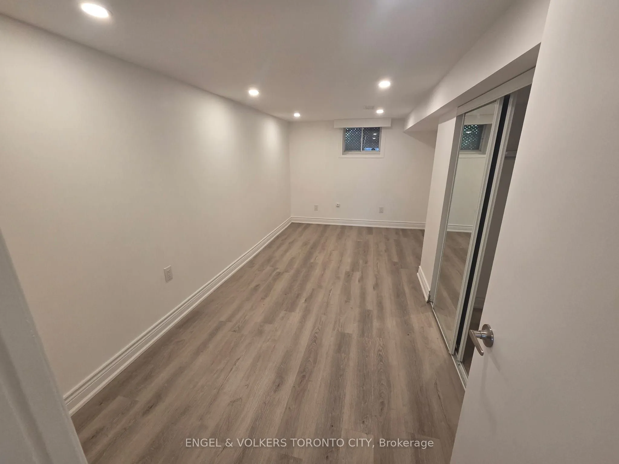 37 Newbury Drive #Basement