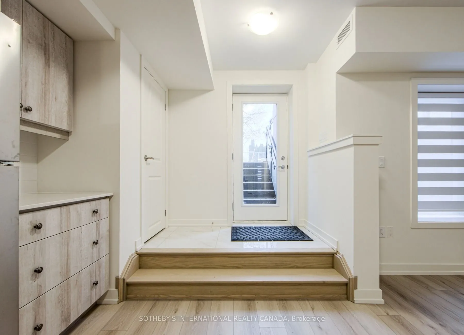 58 Elizabeth Street S #2102