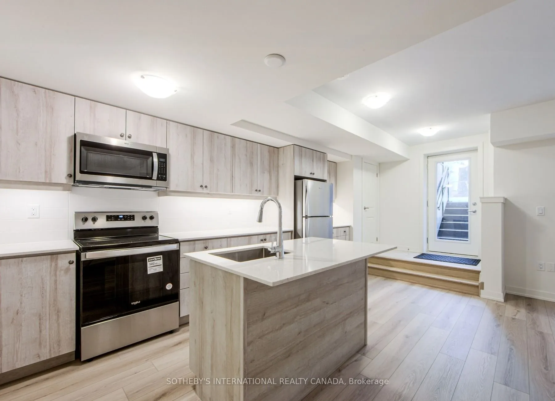 58 Elizabeth Street S #2102
