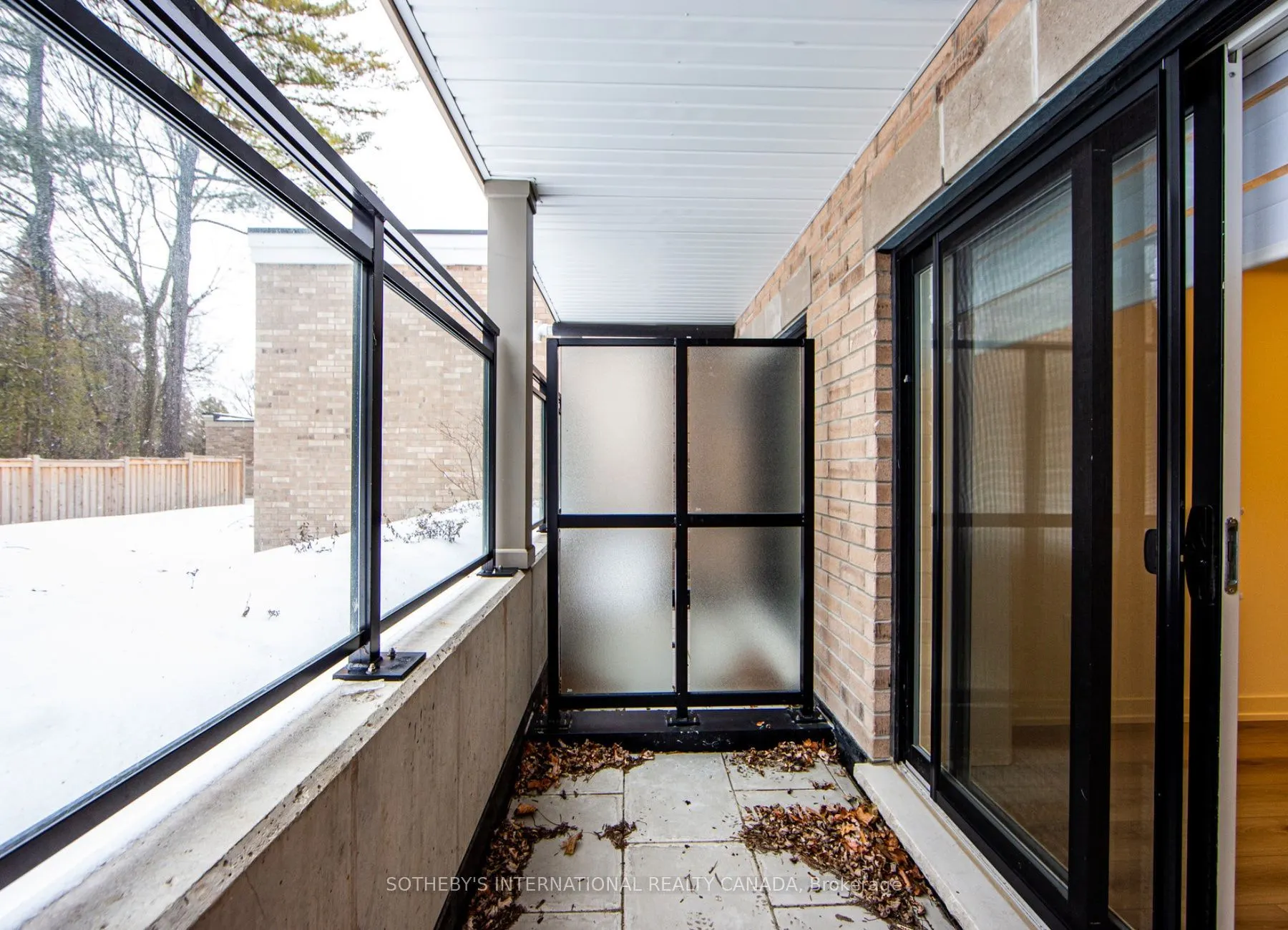 58 Elizabeth Street S #2102