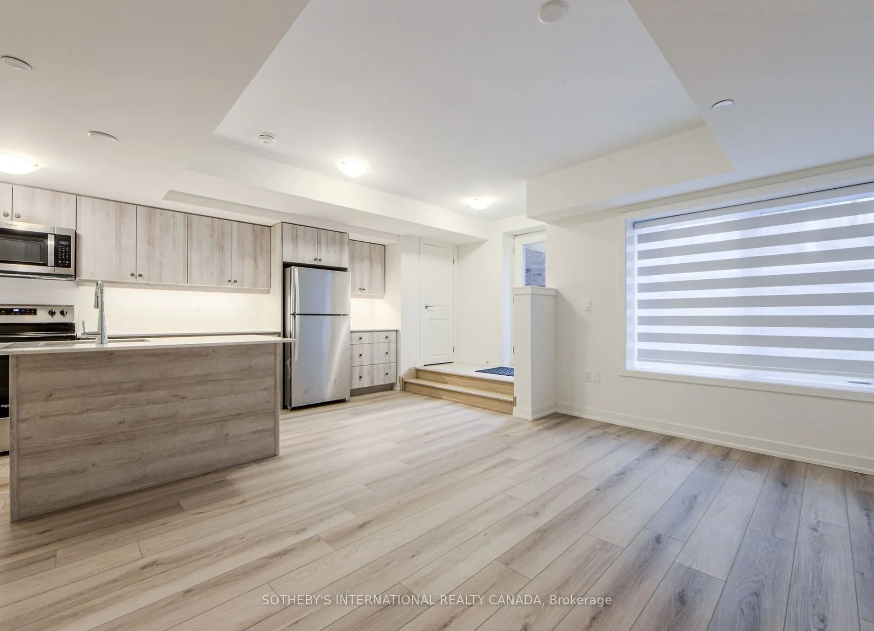 58 Elizabeth Street S #2102