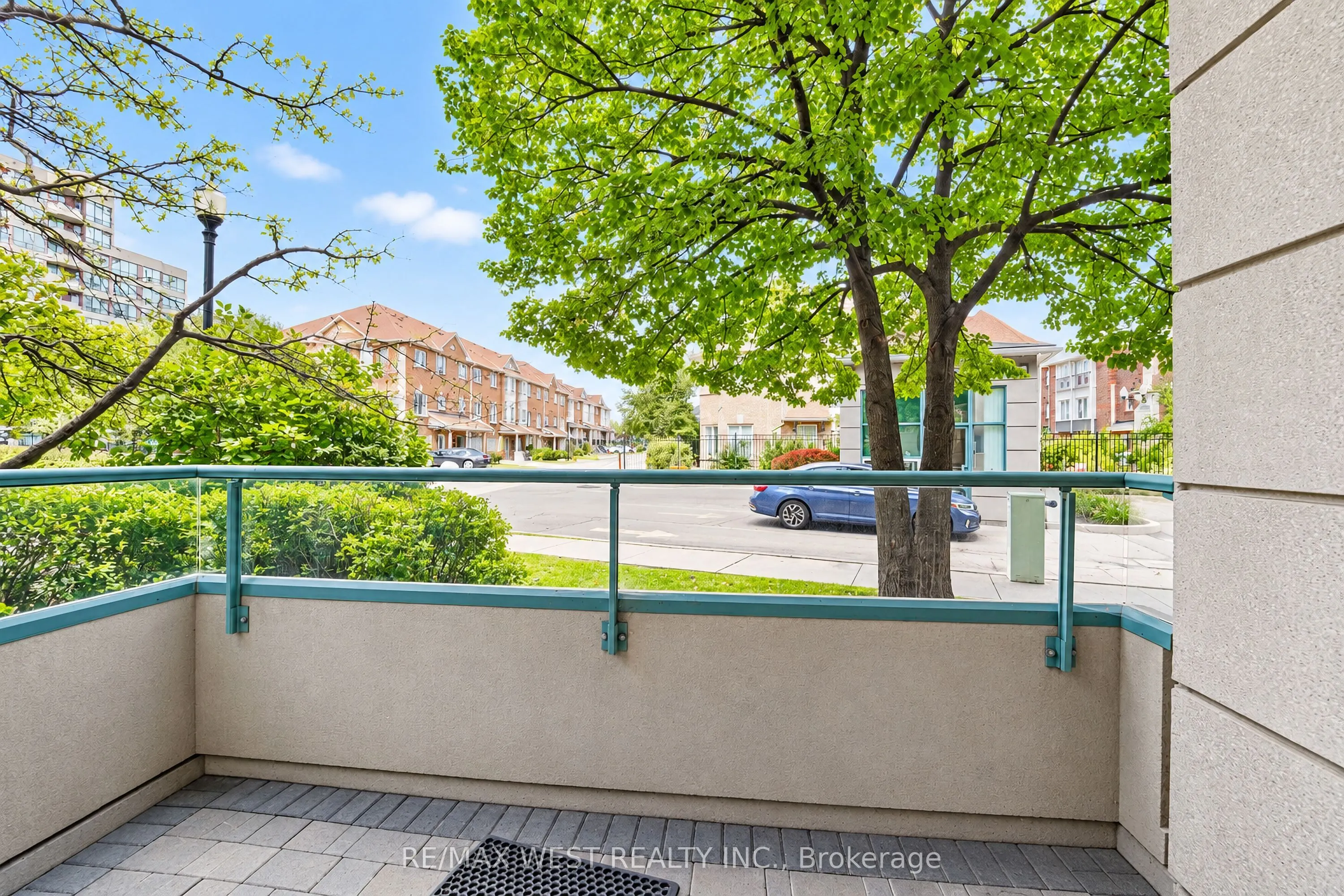 1 Emerald Lane #105