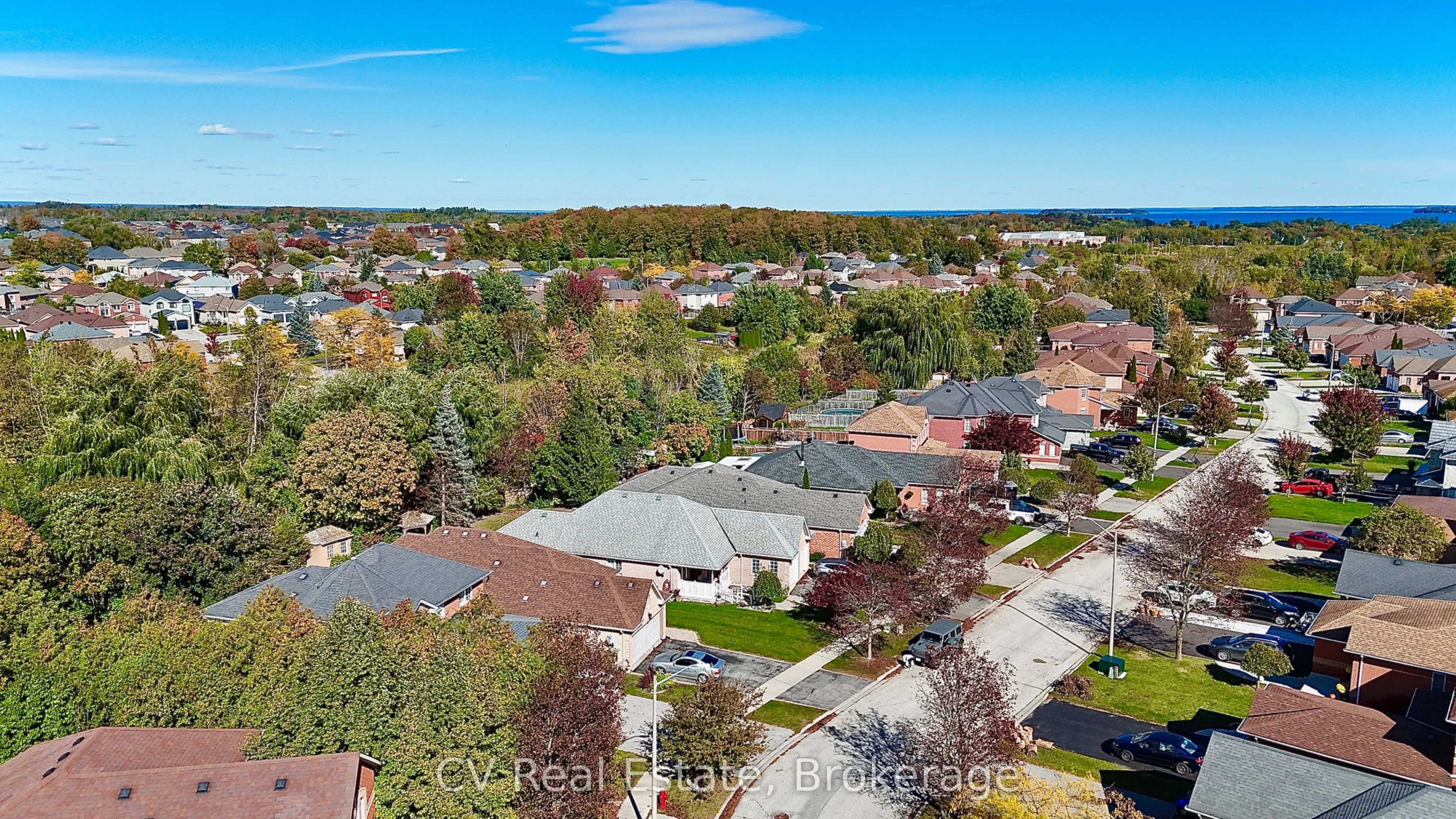 1338 Vincent Crescent