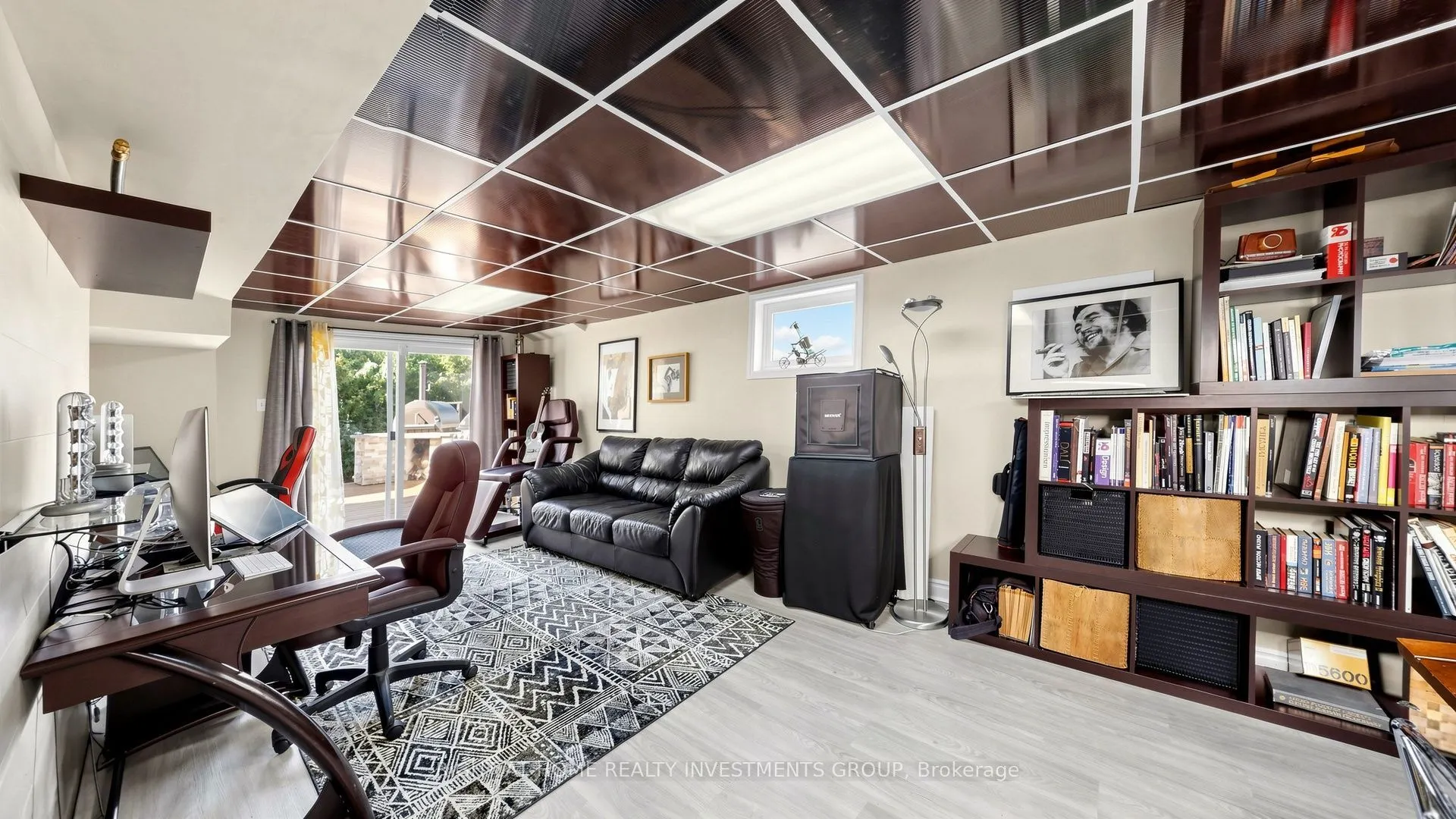 86 Burling Place