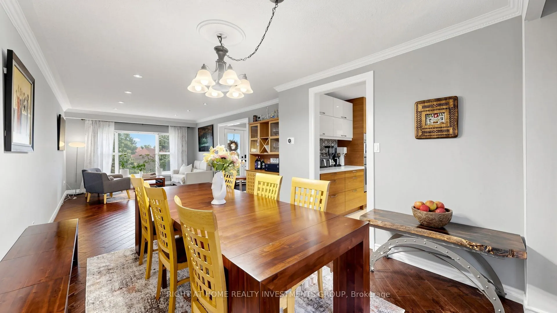 86 Burling Place