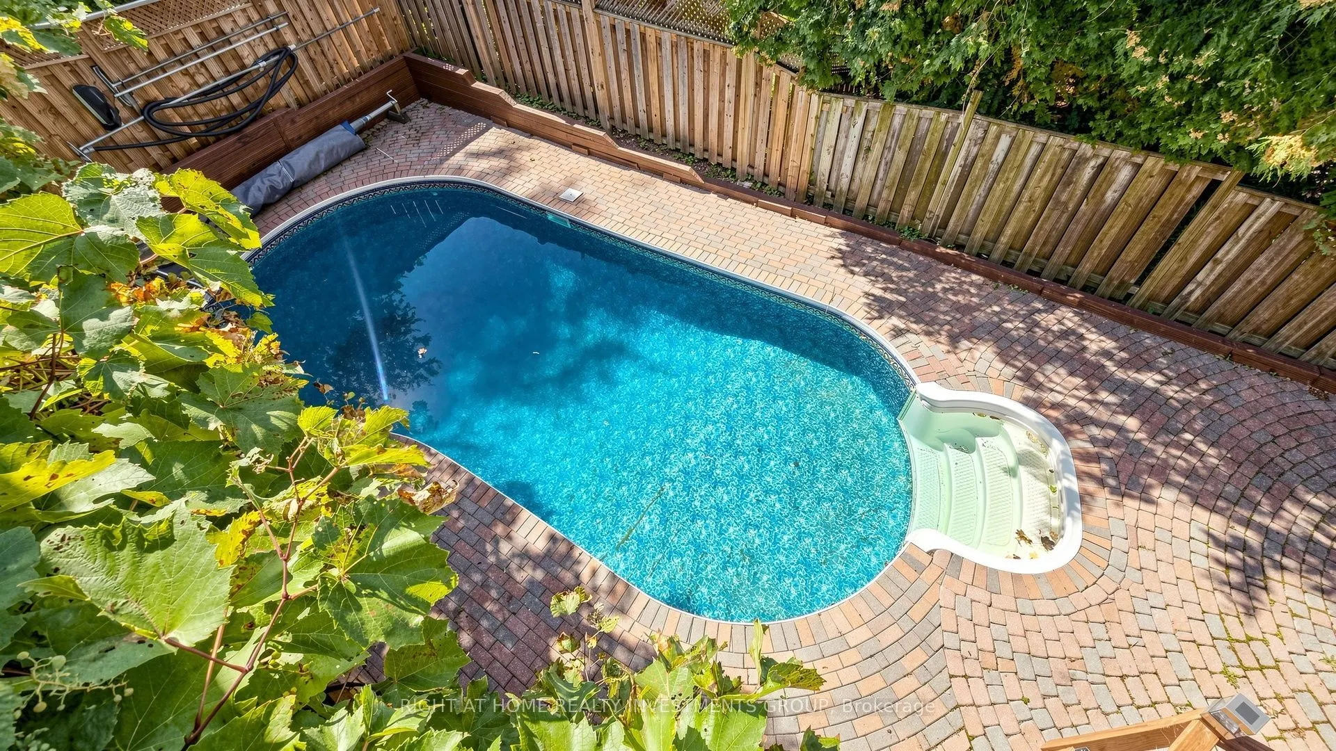 86 Burling Place