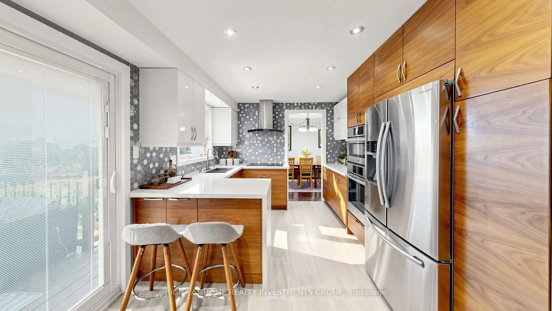 86 Burling Place