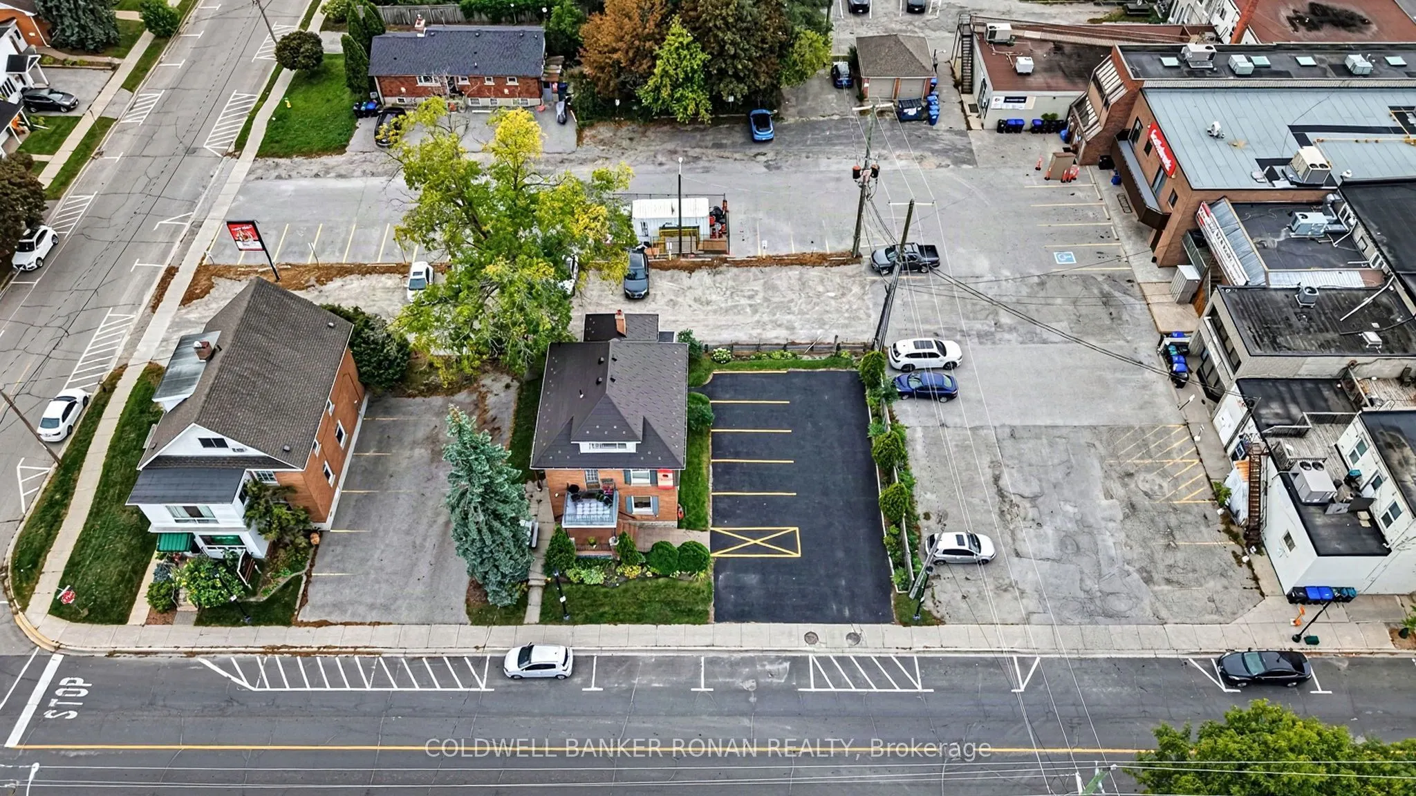 18 Church Street S