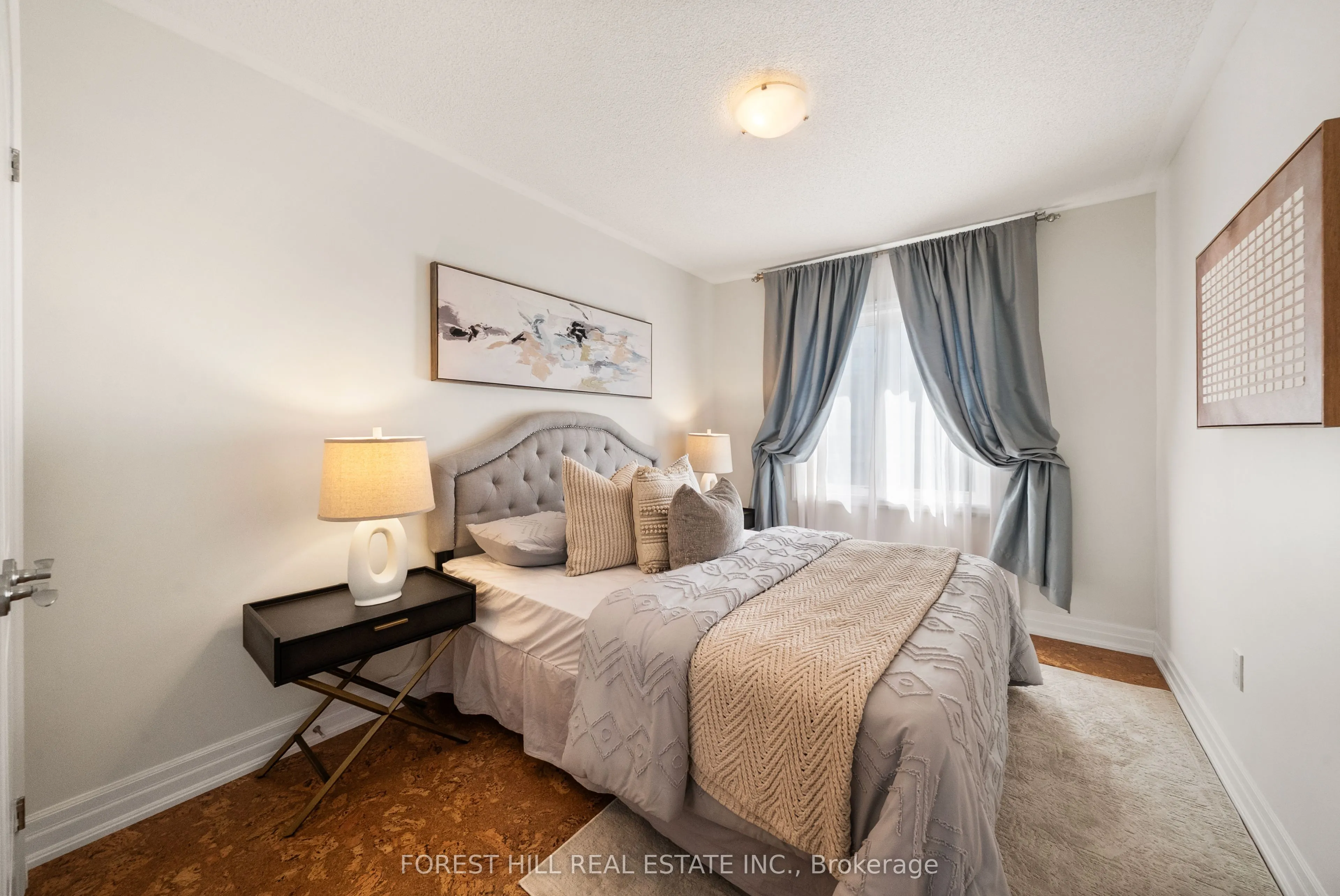 25 Beverley Glen Boulevard #25